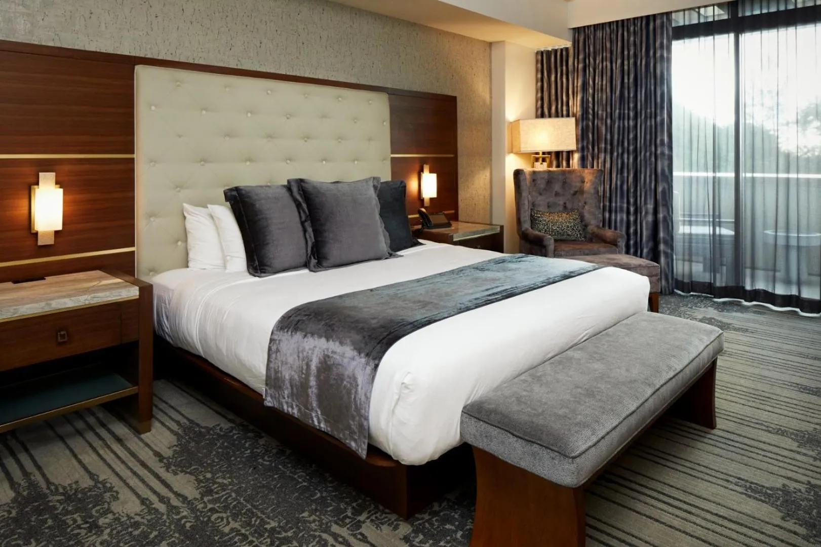 Bed in Legacy Resort Hotel & Spa