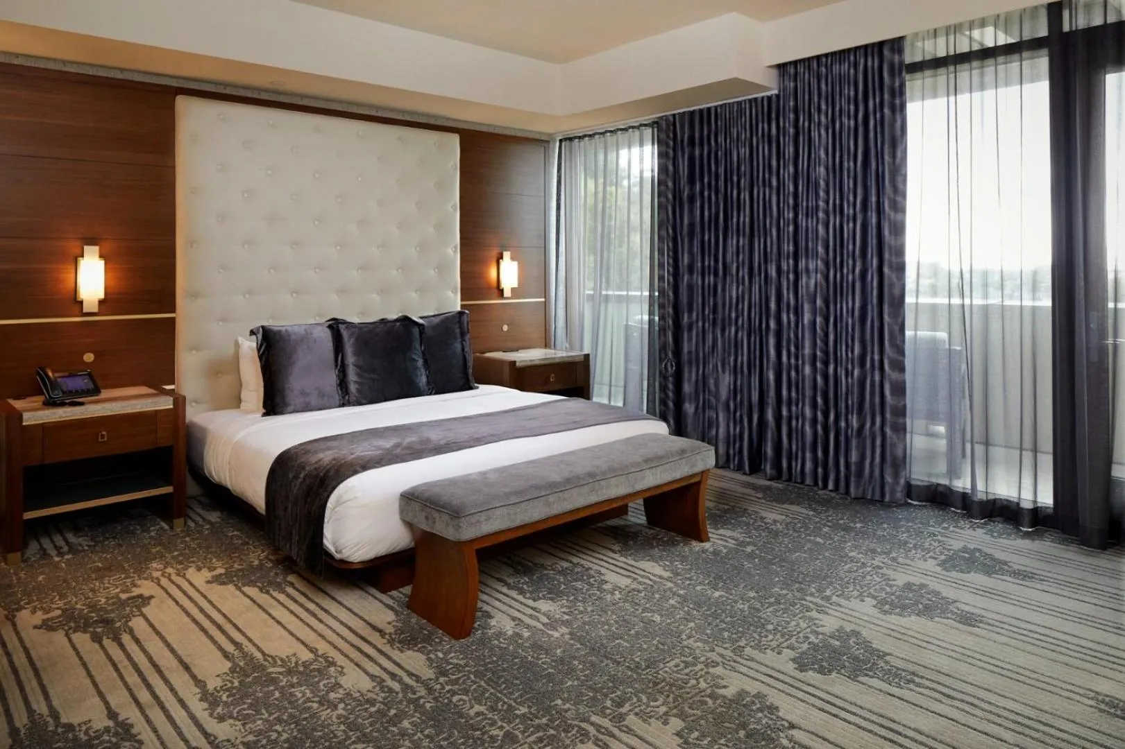 Bed in Legacy Resort Hotel & Spa