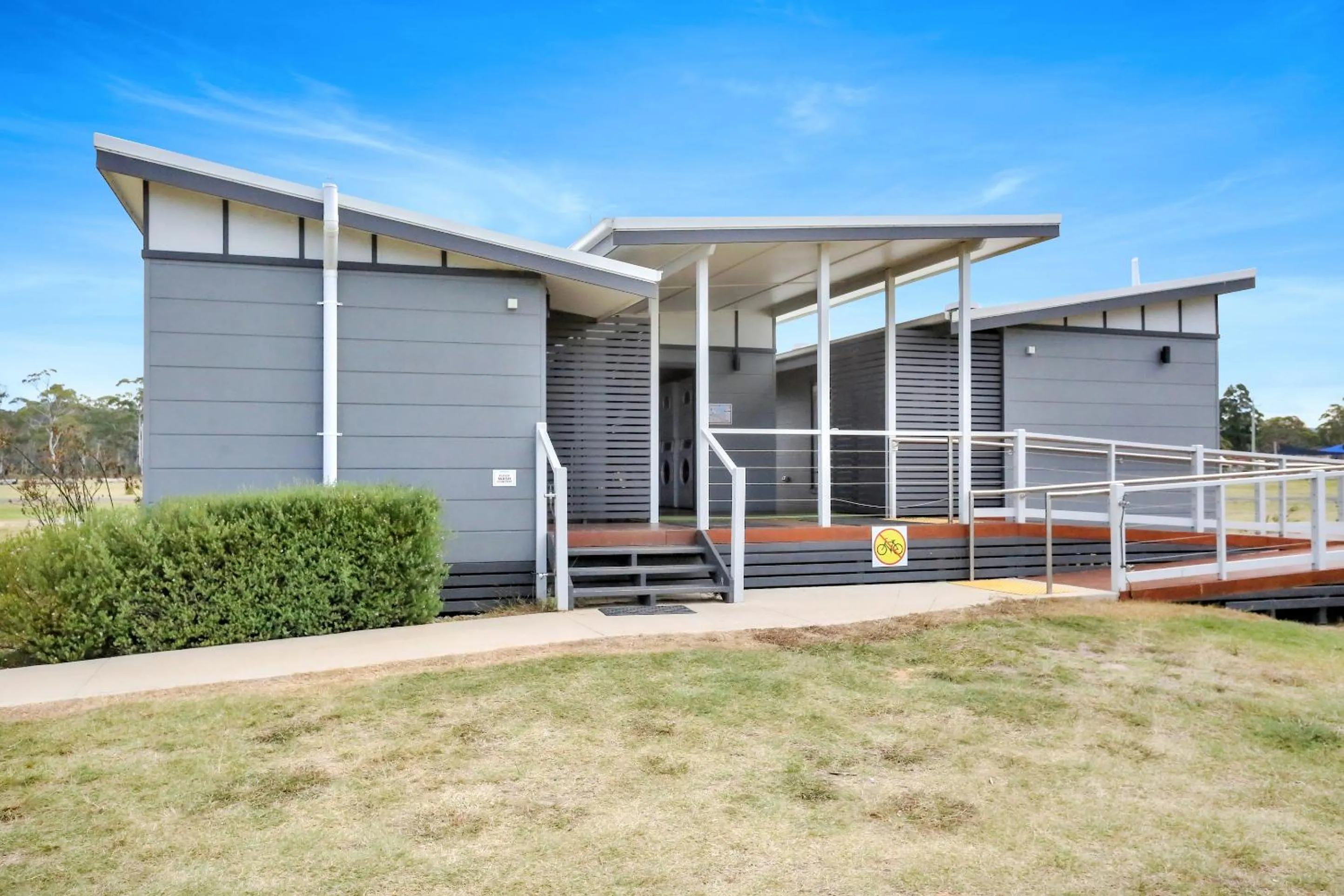 Property building in Boydtown Beach Holiday Park