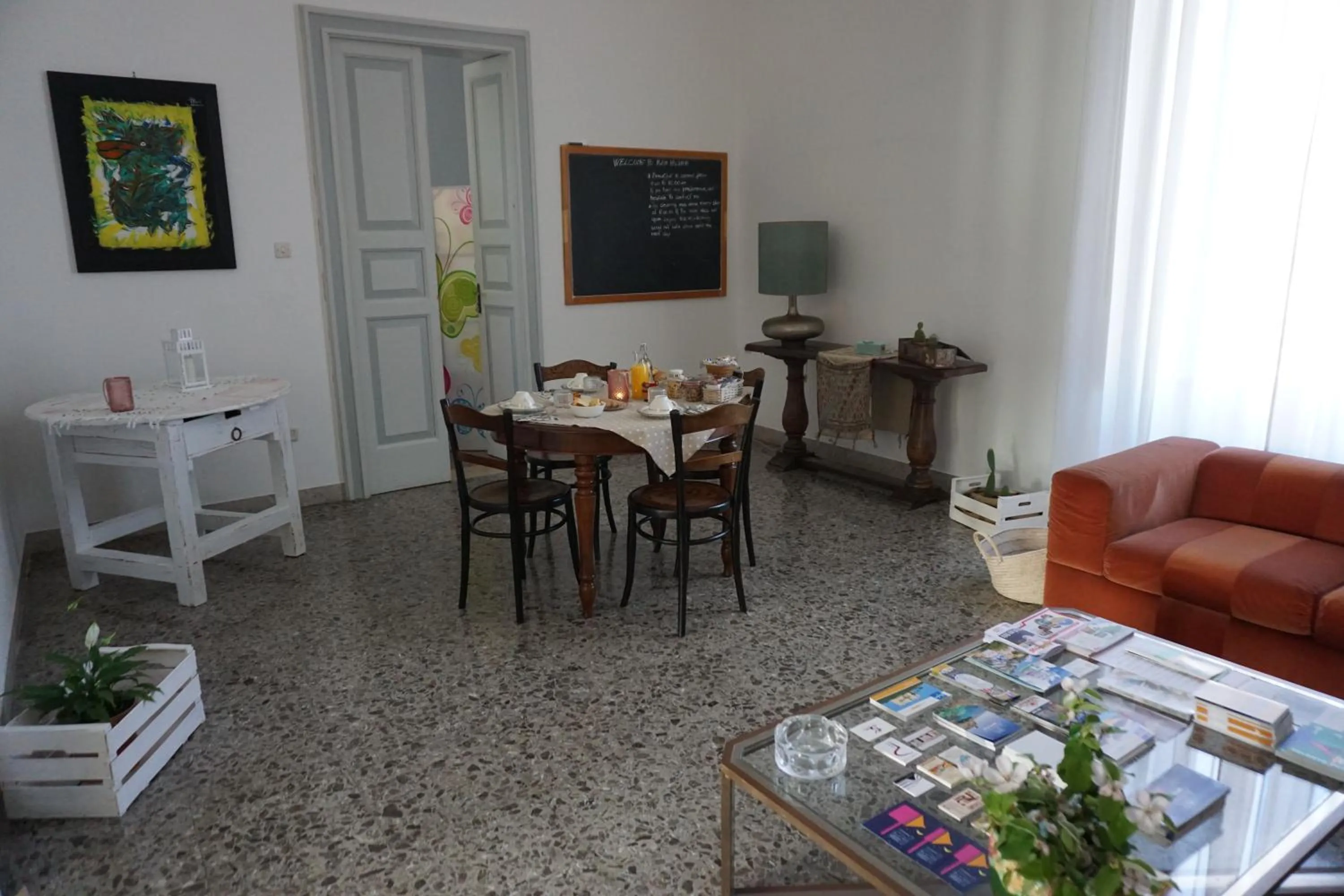 Breakfast in Volver B&B