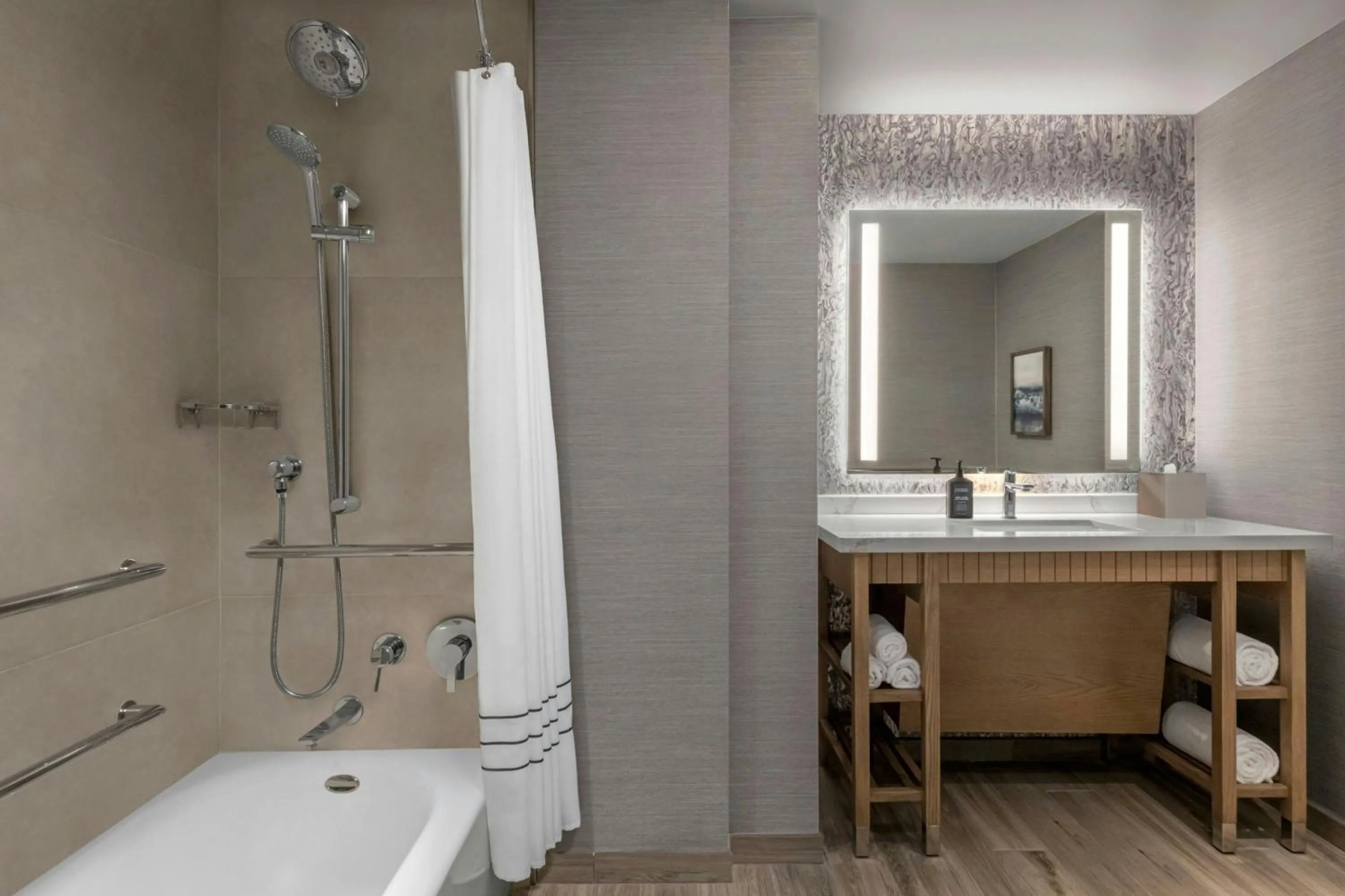 Bathroom in Sheraton San Diego Resort