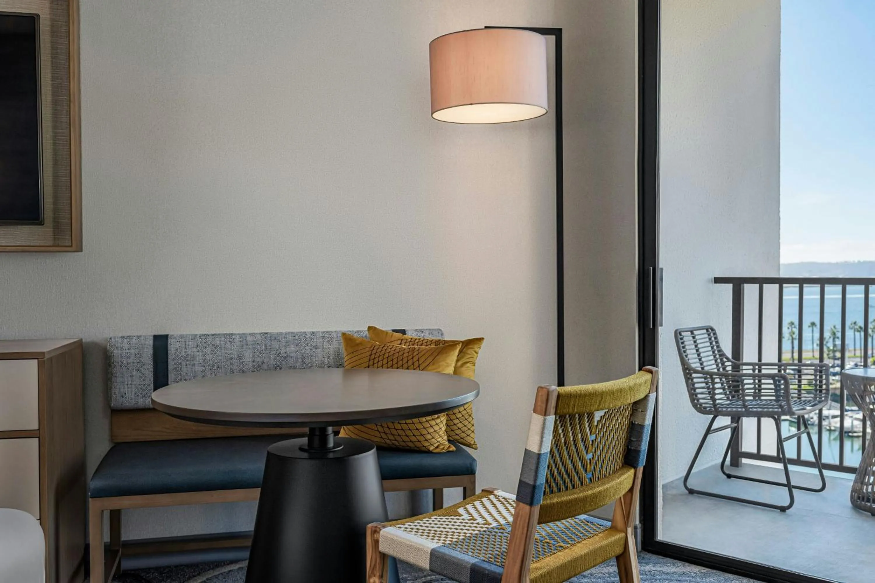 Photo of the whole room in Sheraton San Diego Resort