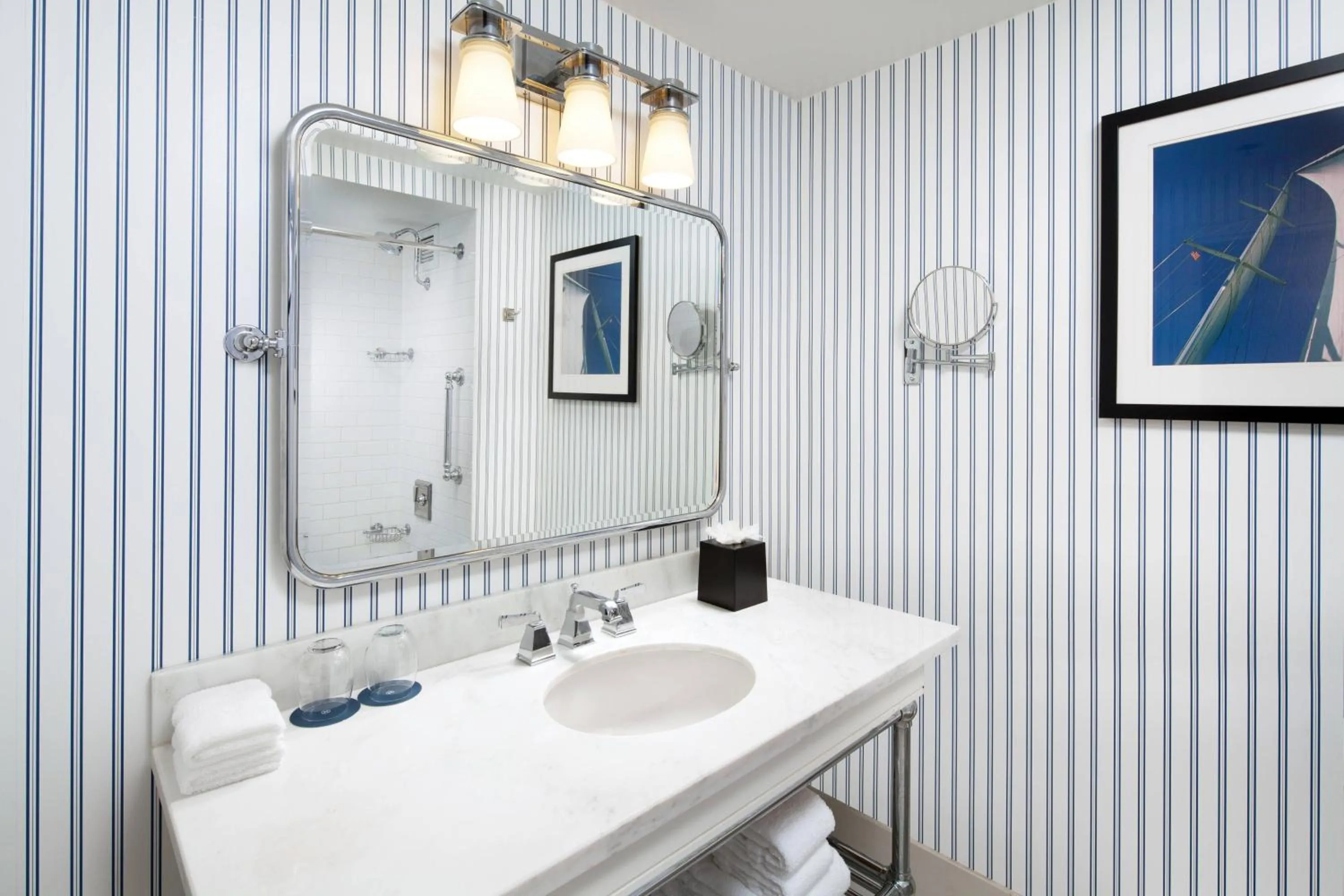 Bathroom in Sheraton San Diego Resort