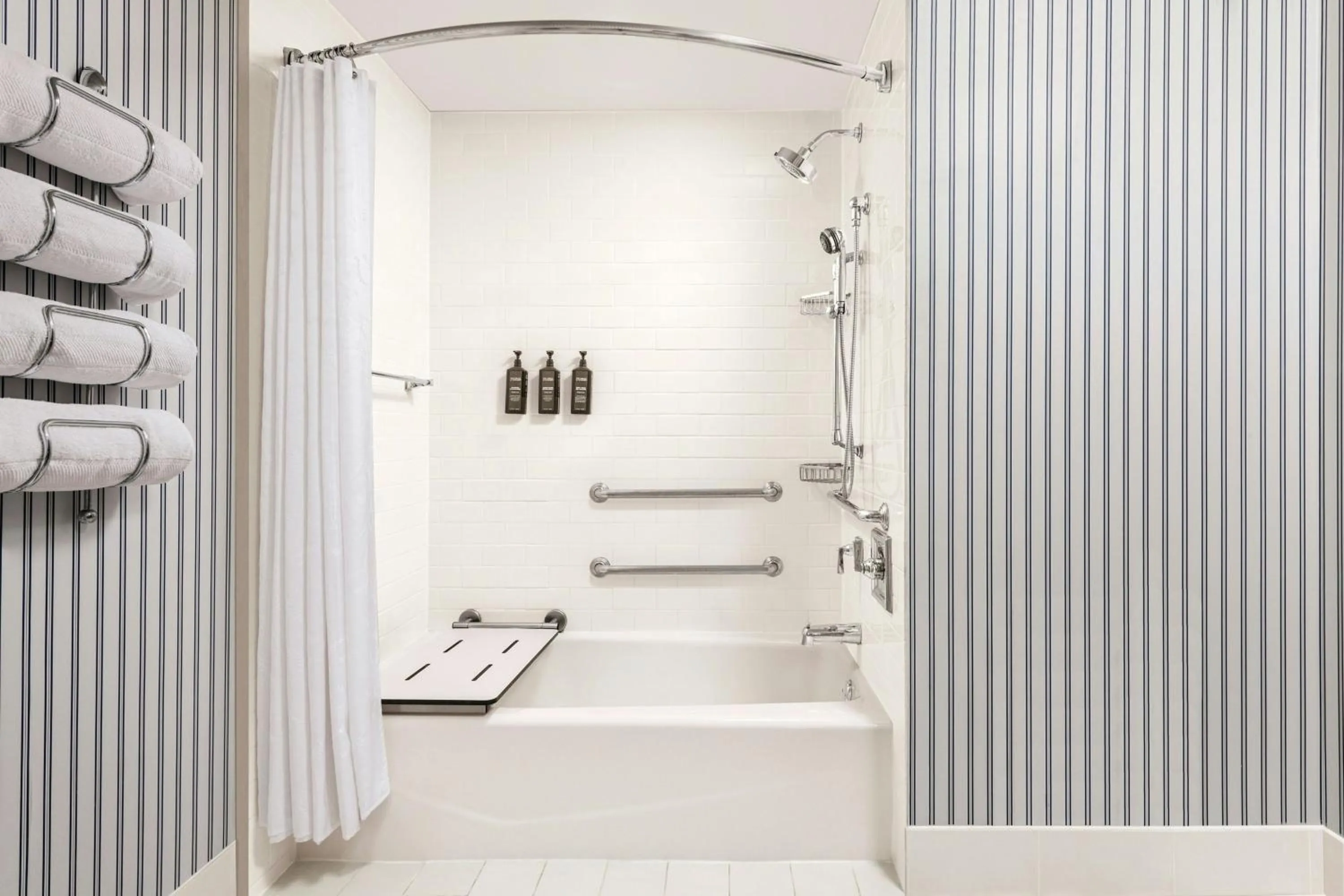 Bathroom in Sheraton San Diego Resort