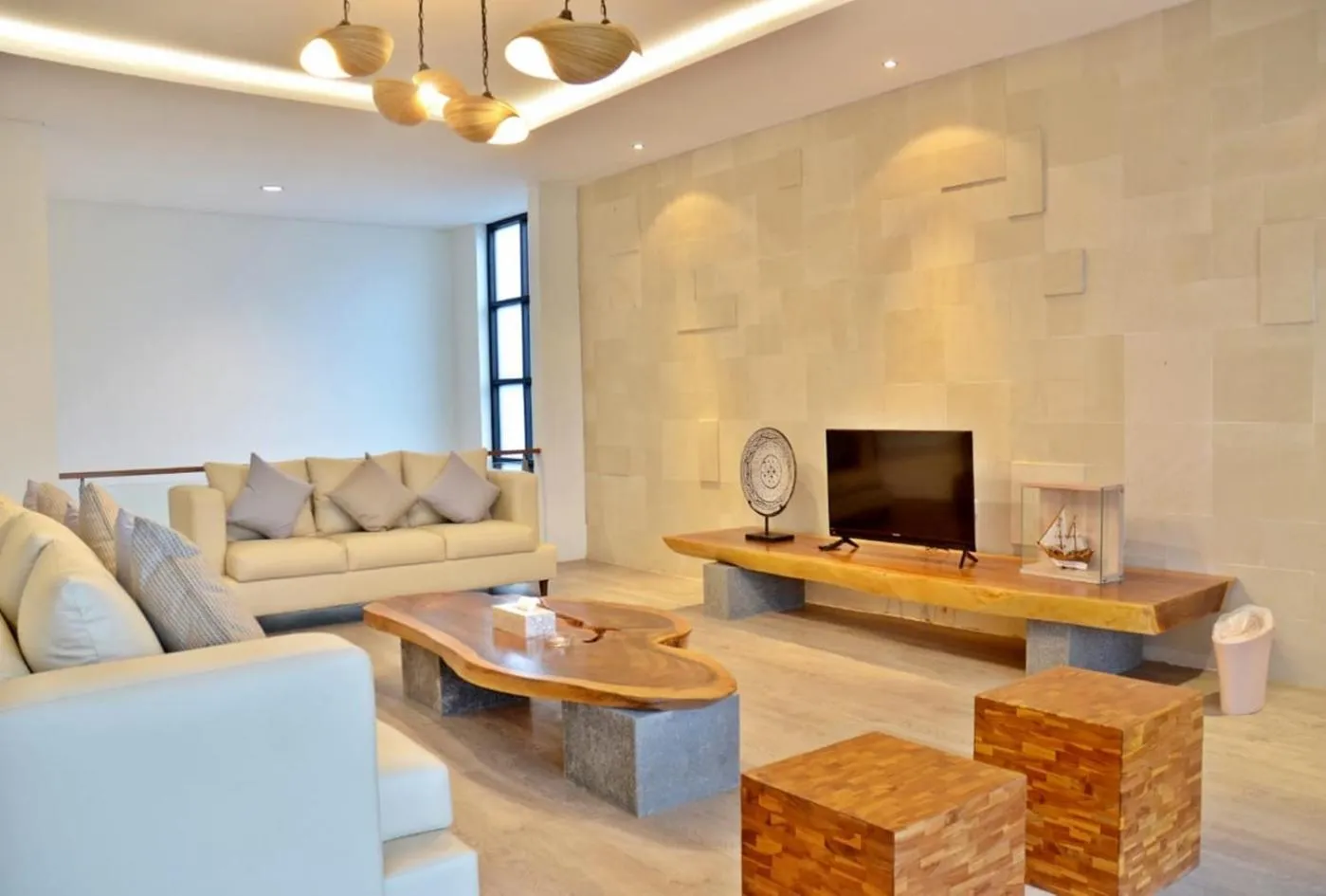 Living room in Kamala plantation view villa 10 bedrooms with a private heated Infinity pool and a billiard table