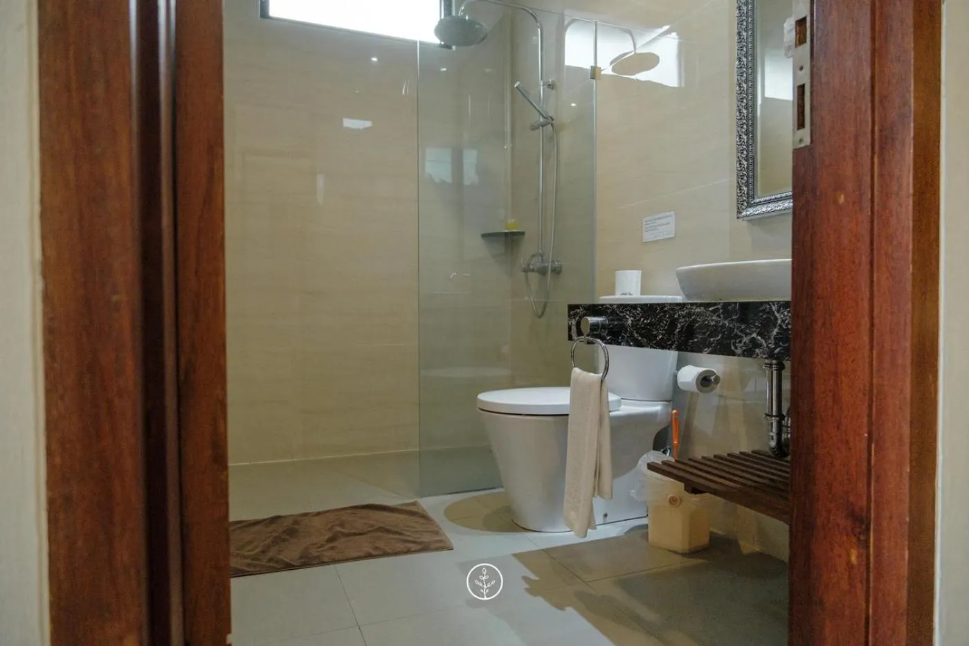 Bathroom in Kamala plantation view villa 10 bedrooms with a private heated Infinity pool and a billiard table