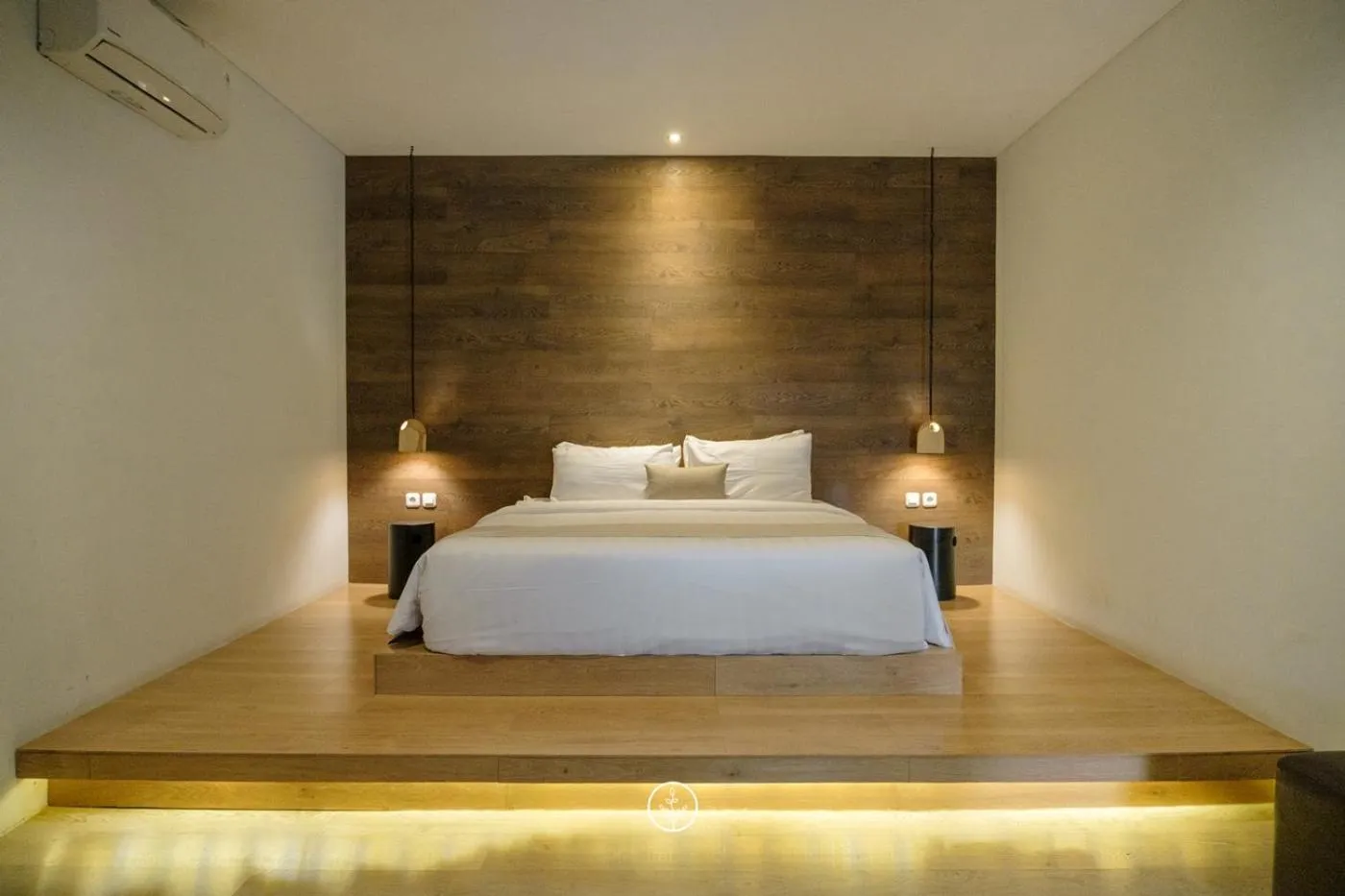 Bedroom, Bed in Kamala plantation view villa 10 bedrooms with a private heated Infinity pool and a billiard table