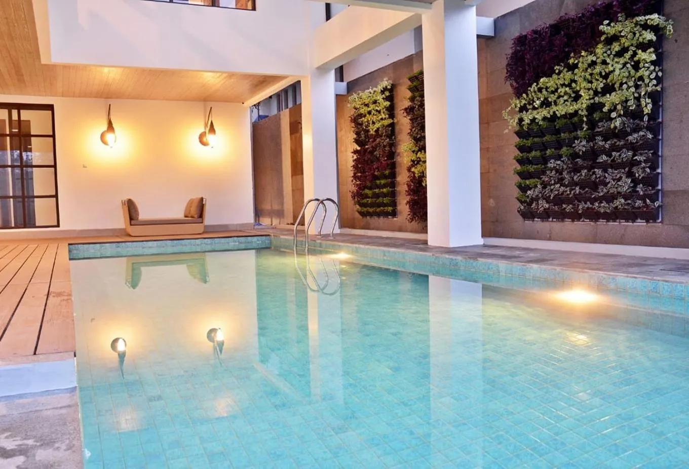 Swimming pool in Kamala plantation view villa 10 bedrooms with a private heated Infinity pool and a billiard table