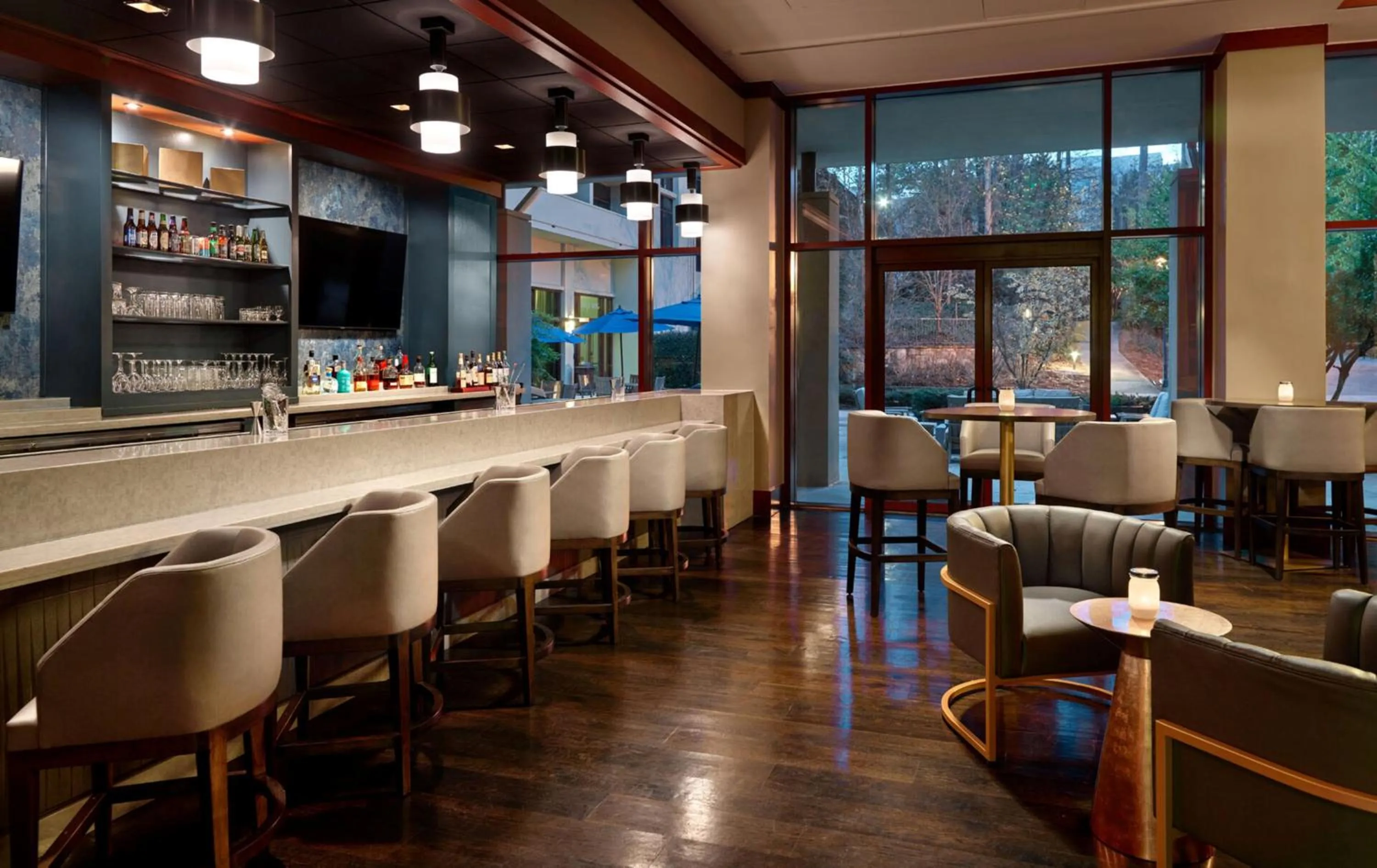 Restaurant/places to eat in Emory Conference Center Hotel