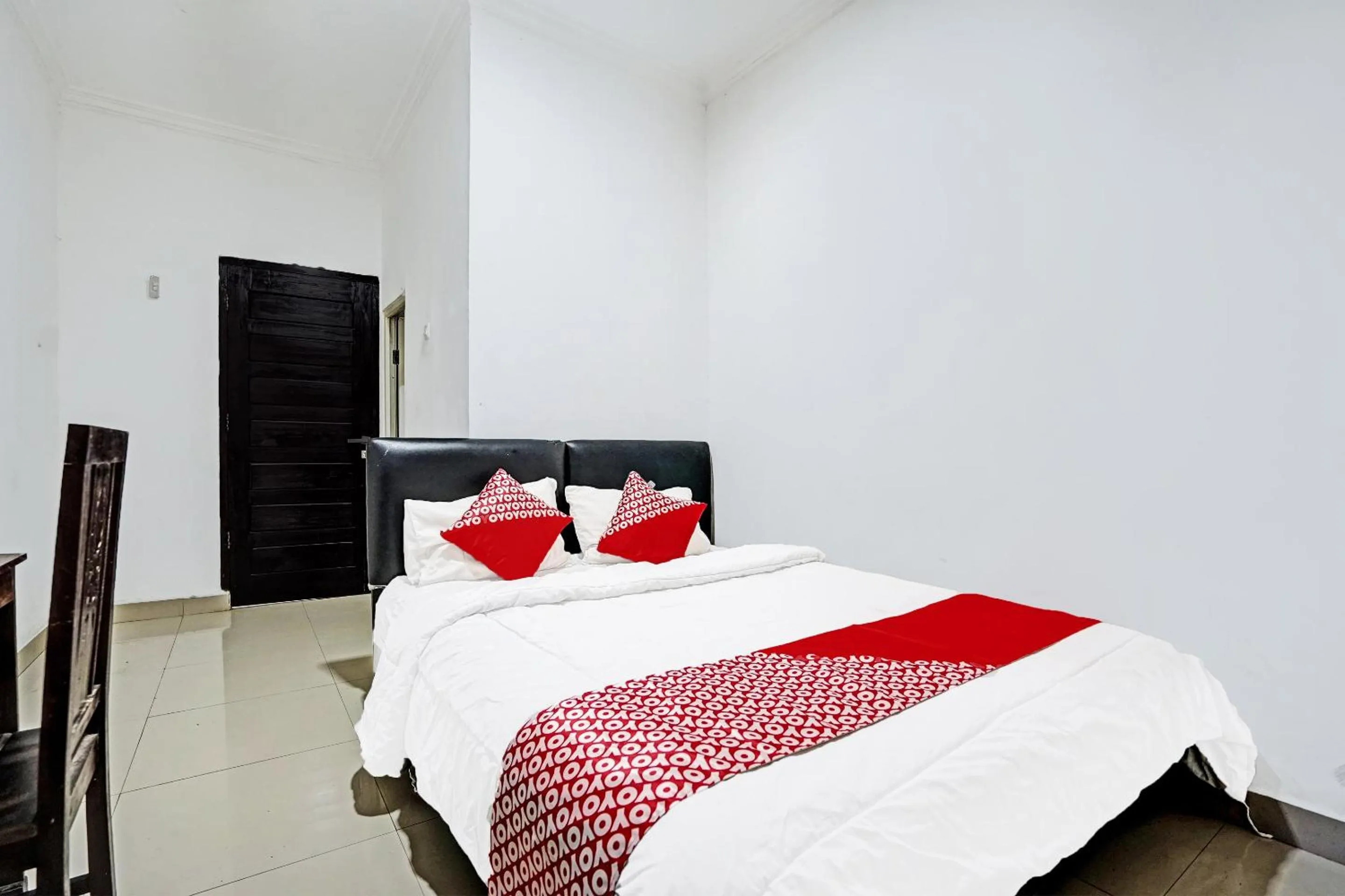 Bedroom, Bed in Hotel O Kambang Iwak Area Near Kambang Iwak Park Formerly Kerangga