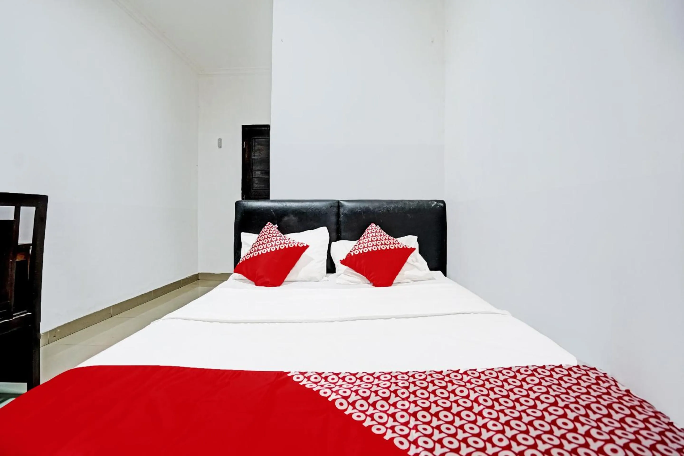 Bedroom, Bed in Hotel O Kambang Iwak Area Near Kambang Iwak Park Formerly Kerangga