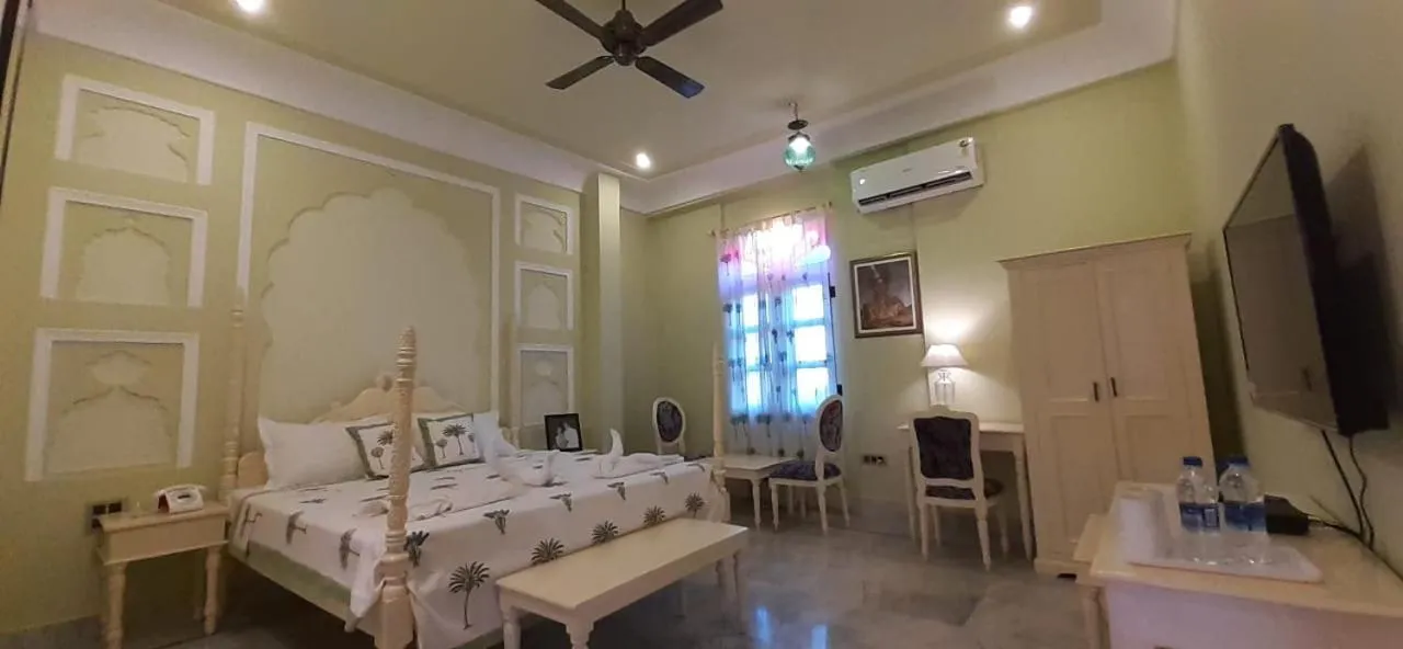 Bedroom, Bed in Raj Rajeshwari Haveli