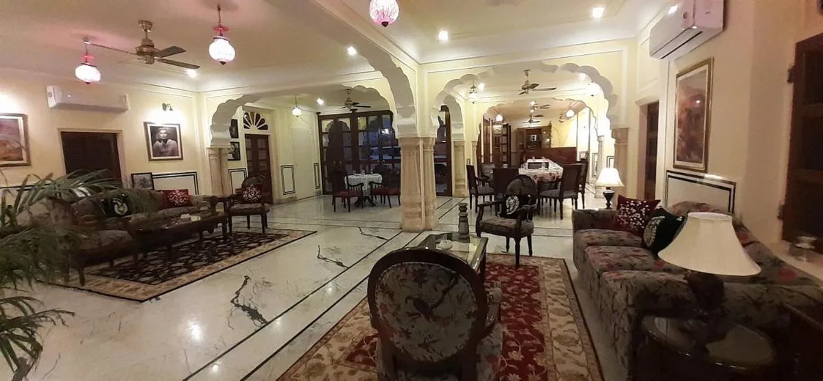 Seating area in Raj Rajeshwari Haveli