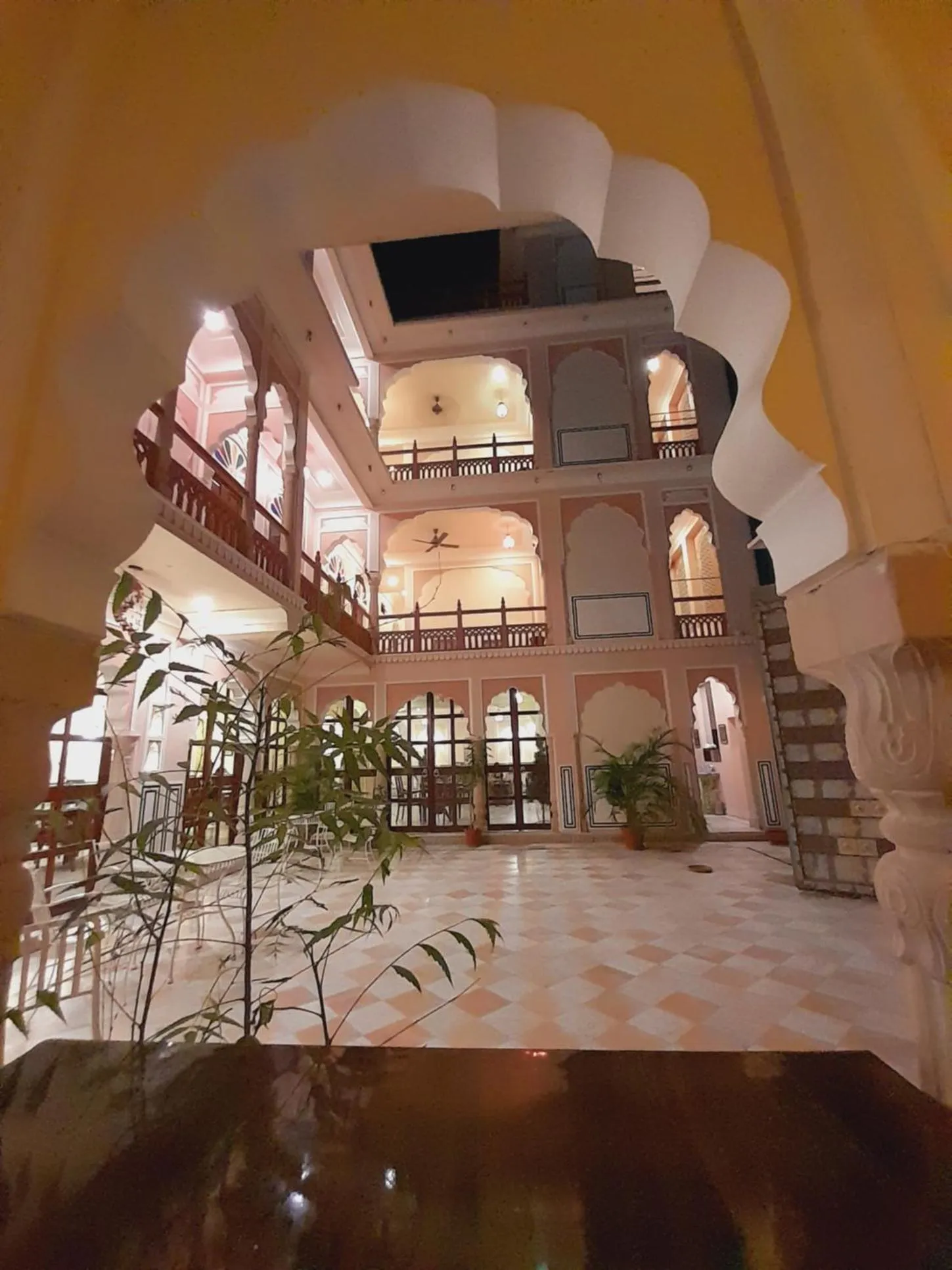 Night in Raj Rajeshwari Haveli