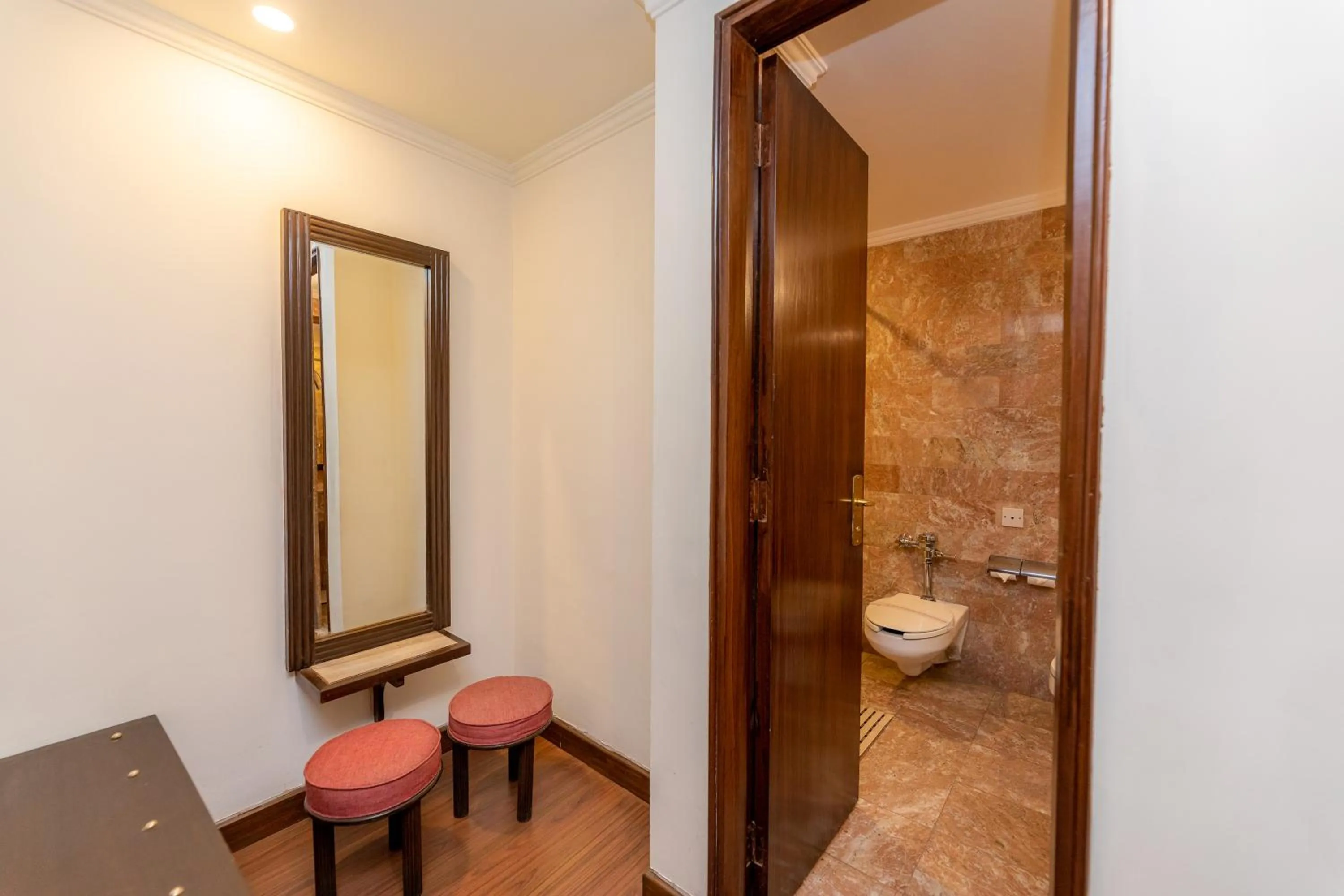 Toilet in The Malla Hotel - Thamel, 2 km to Swayambhunath Temple