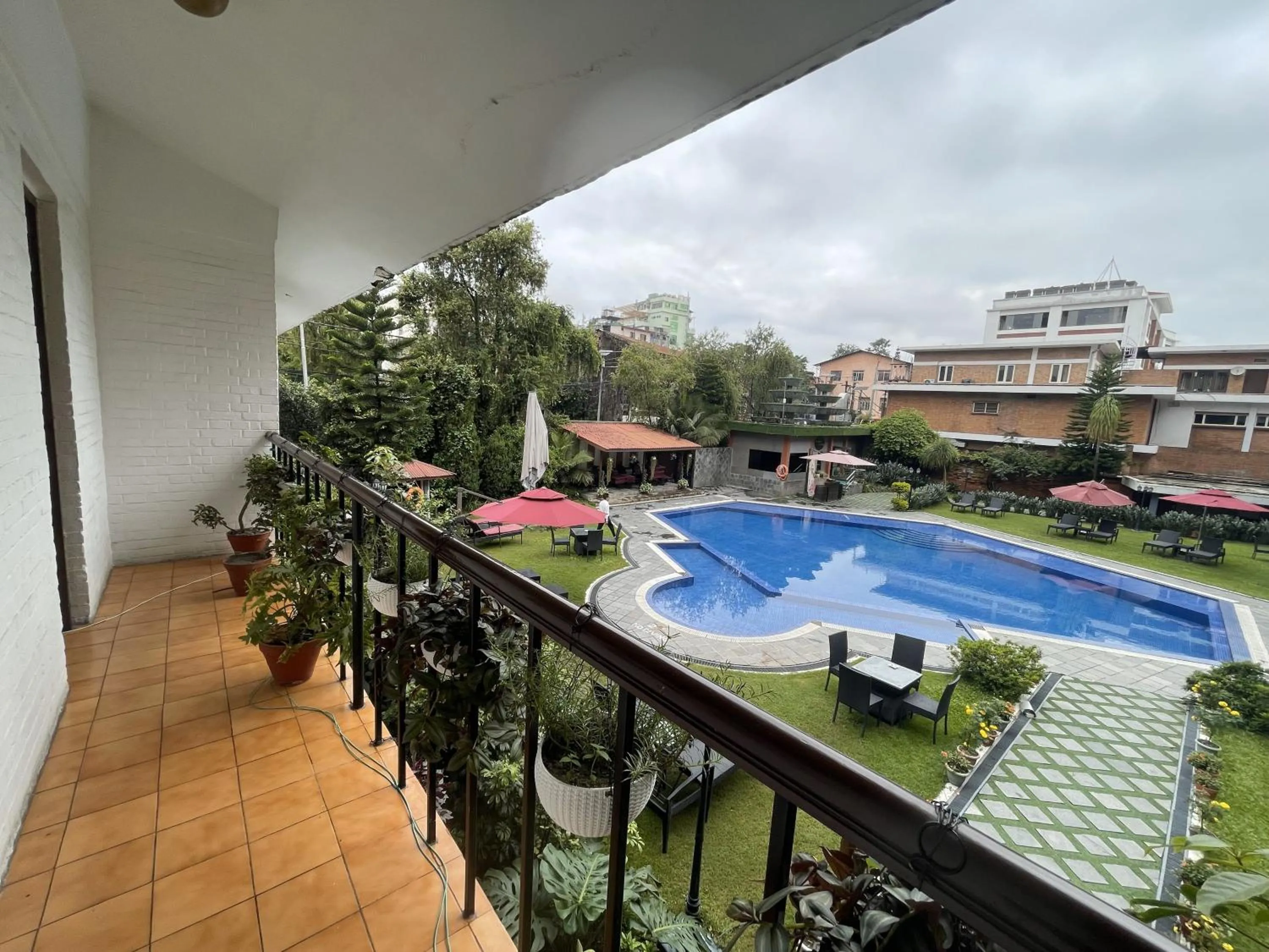 Swimming pool in The Malla Hotel - Thamel, 2 km to Swayambhunath Temple