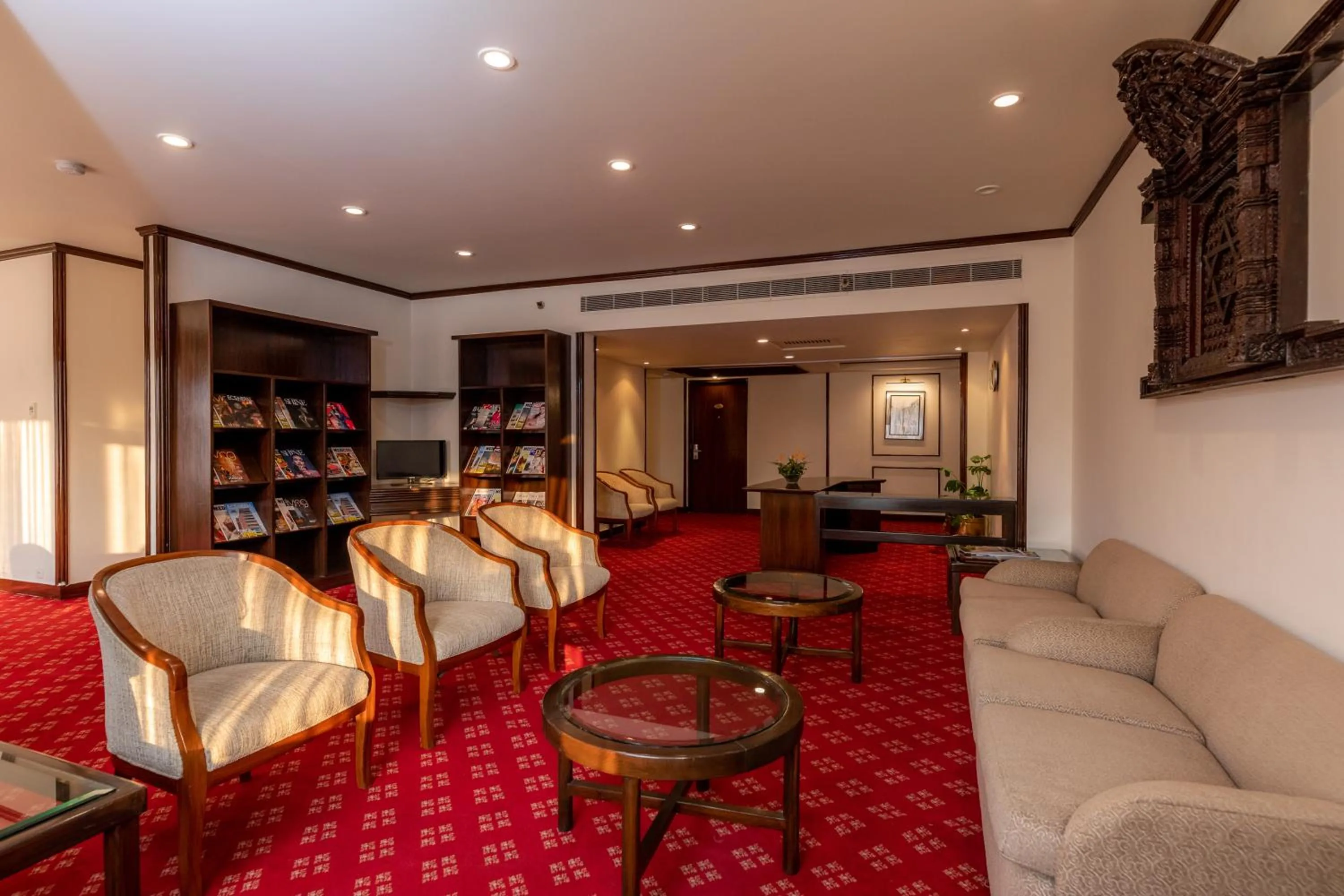 Lounge or bar in The Malla Hotel - Thamel, 2 km to Swayambhunath Temple