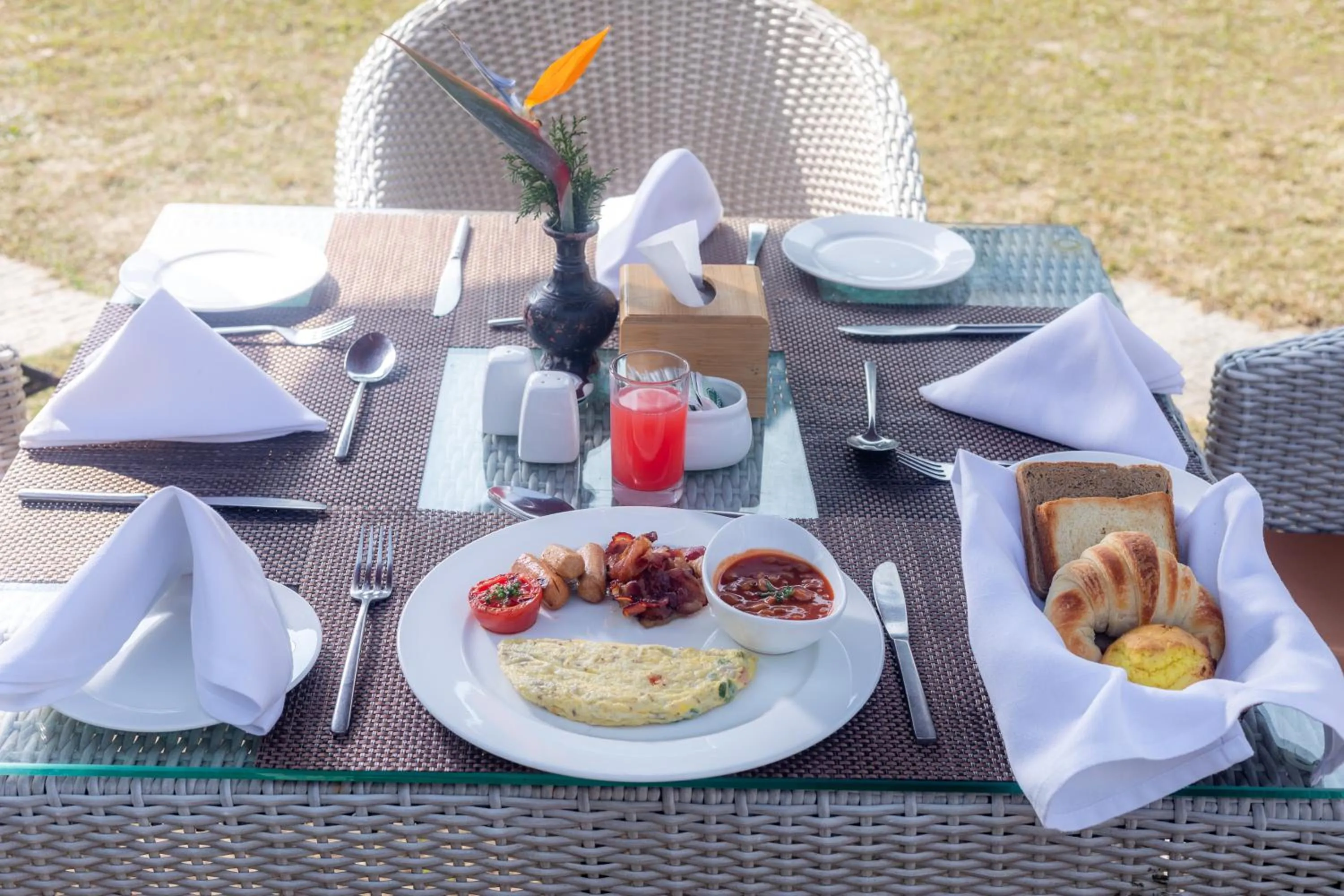 Food and drinks in The Malla Hotel - Thamel, 2 km to Swayambhunath Temple