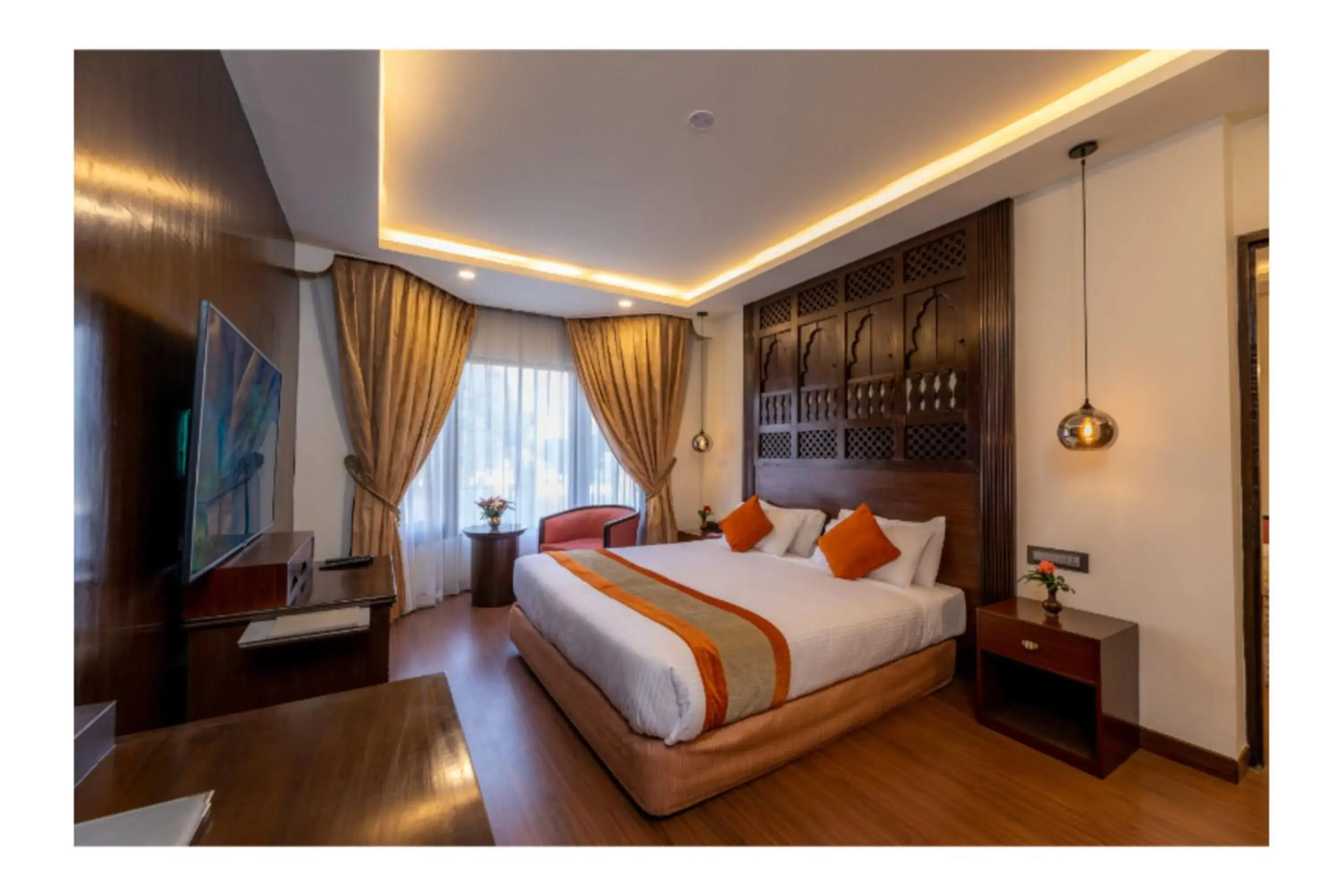 Deluxe Suite - single occupancy in The Malla Hotel - Thamel, 2 km to Swayambhunath Temple Deluxe Suite - single occupancy in The Malla Hotel - Thamel, 2 km to Swayambhunath Temple