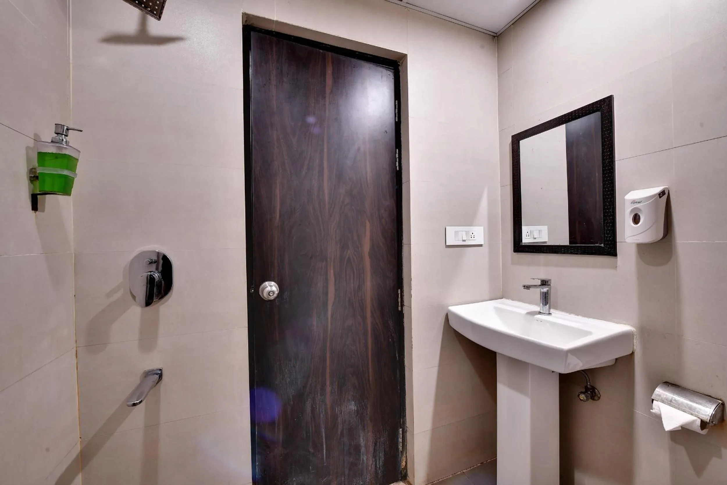 Bathroom in RnB Select Walk Inn Lucknow