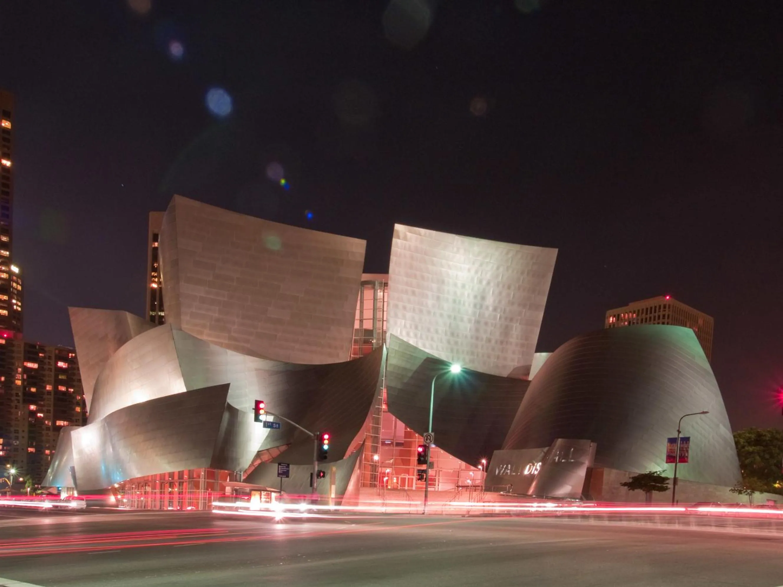 Property building in Metro Plaza Hotel