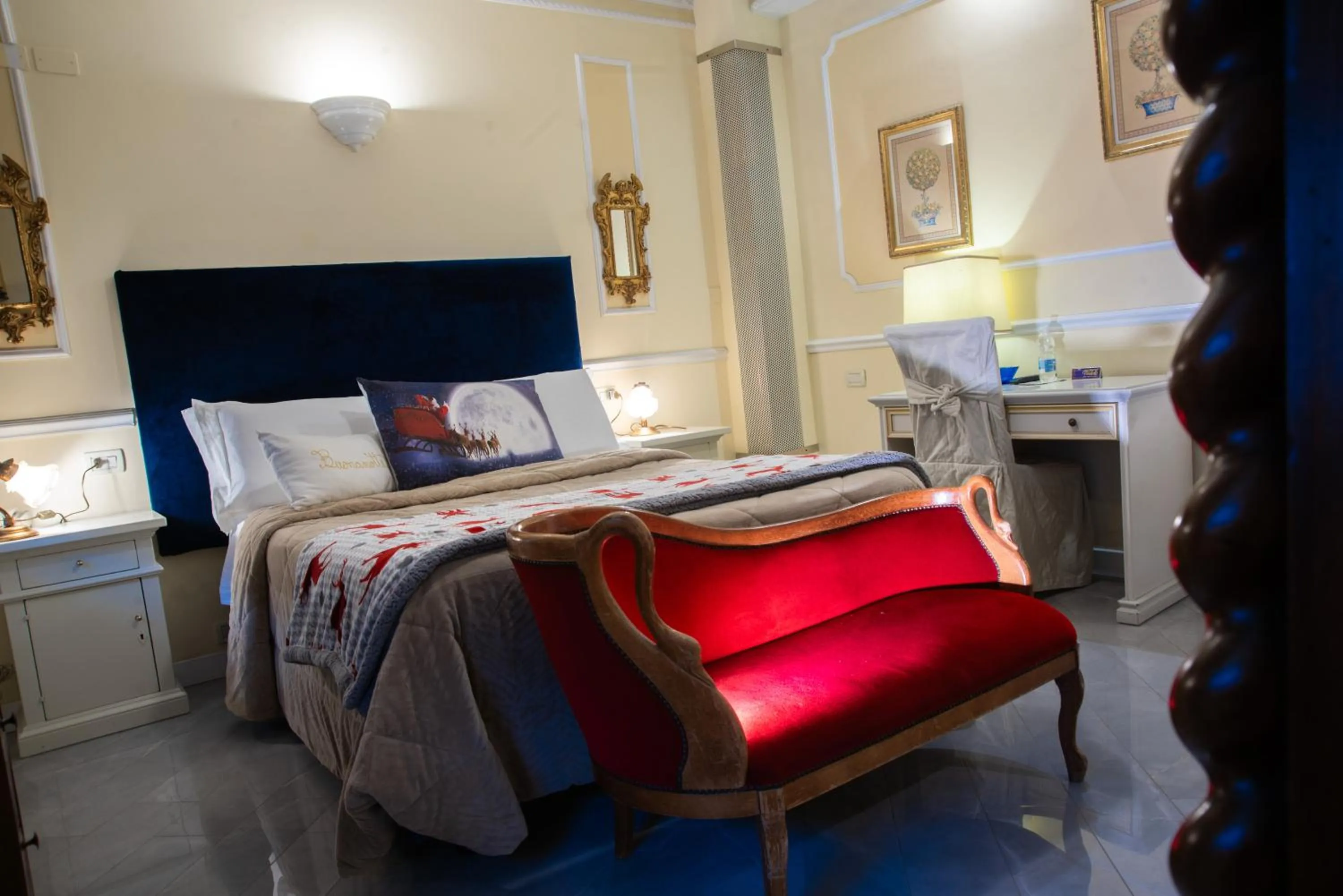 Bedroom, Bed in Hotel Vandelli