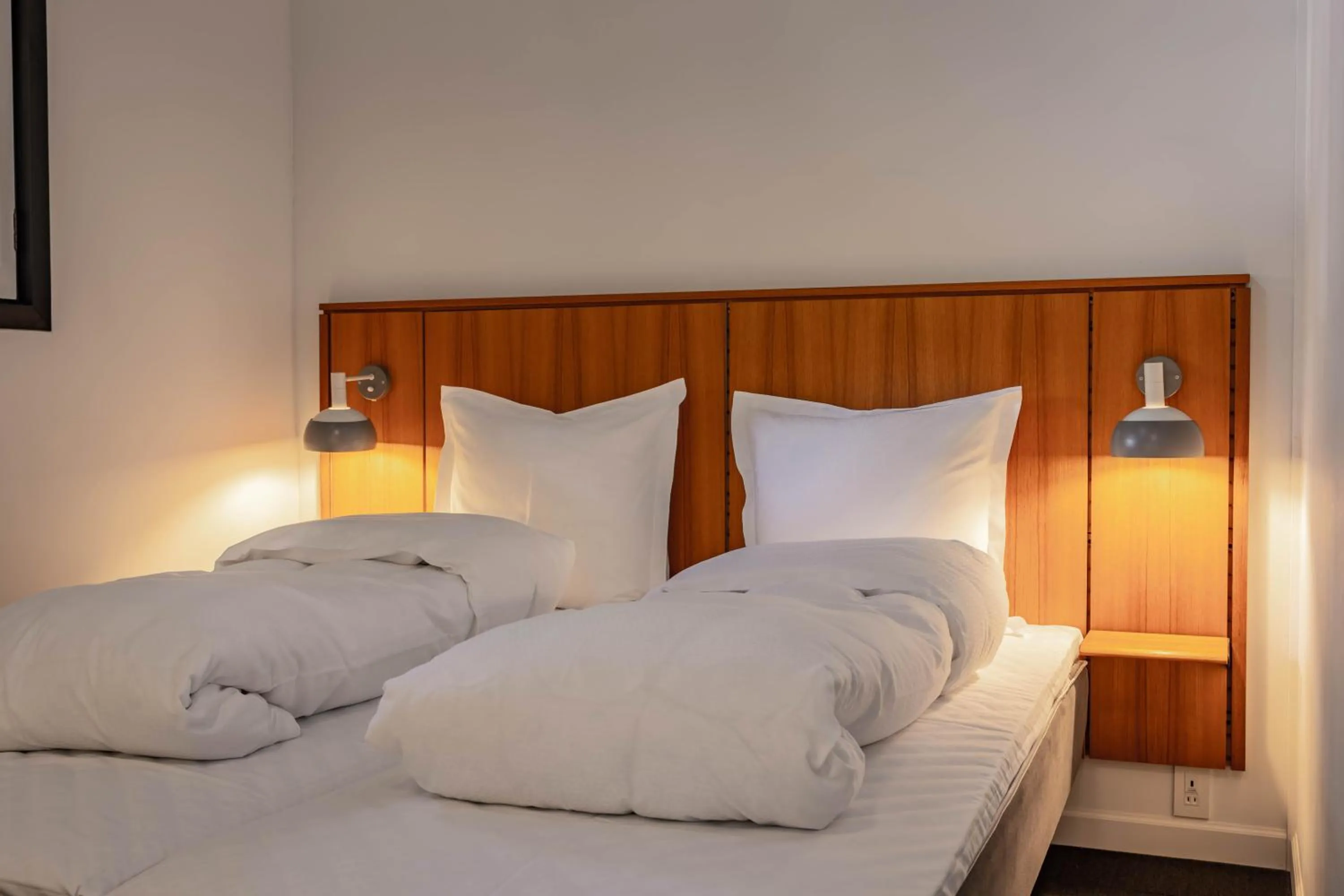 Bed in House of Finn Juhl Hakuba