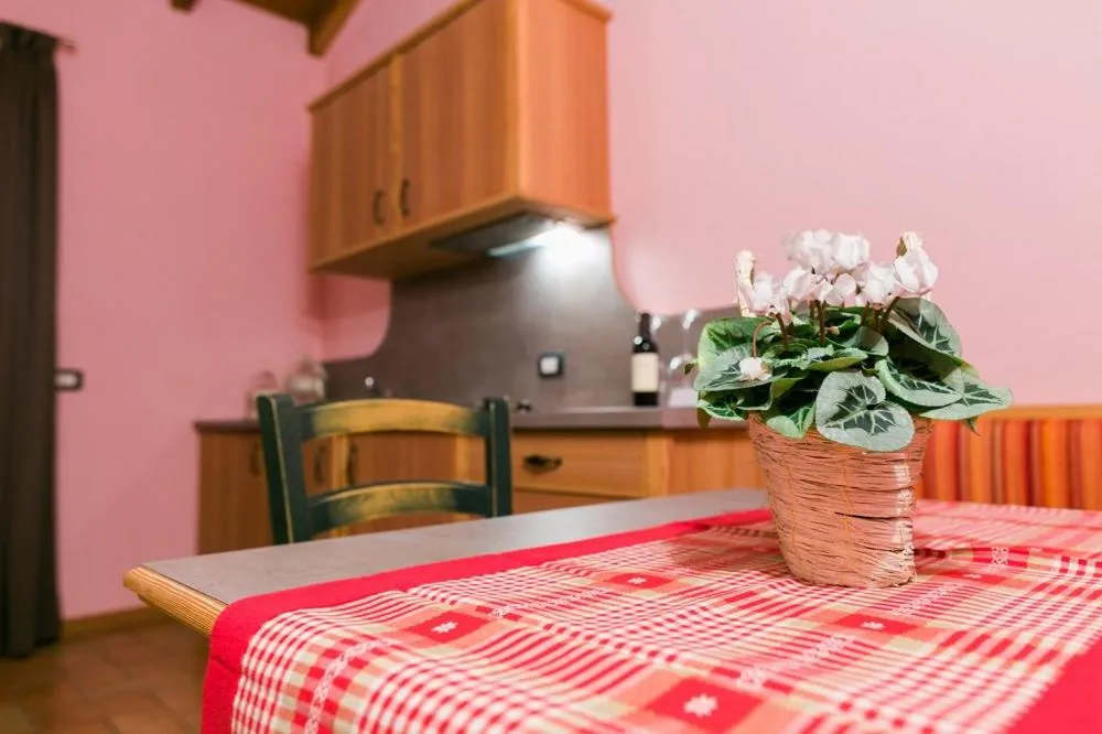 Dining area in Fondo Brugarolo B&B