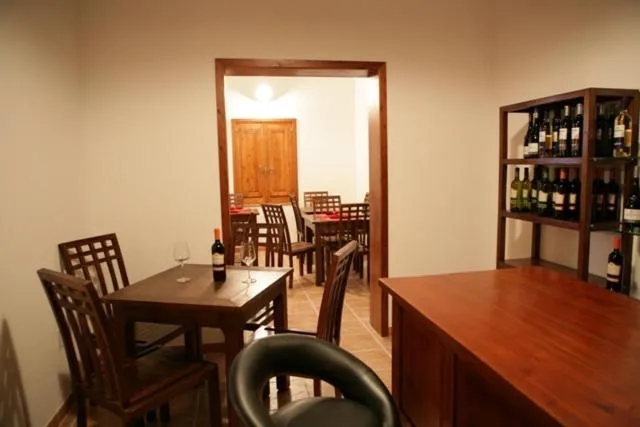 Restaurant/places to eat in Fiumara Del Sossio