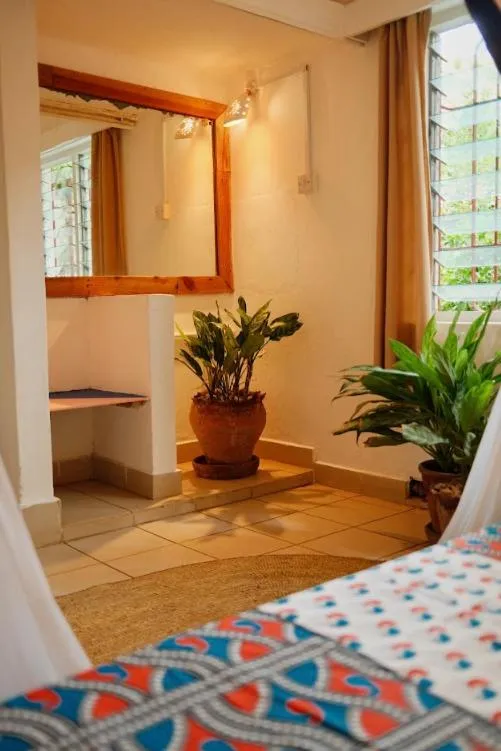 Bed in Salty's Kitesurf Village