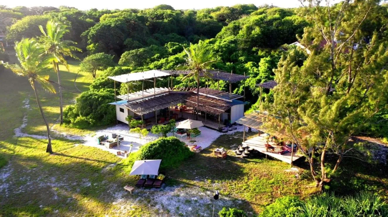 Restaurant/places to eat in Salty's Kitesurf Village