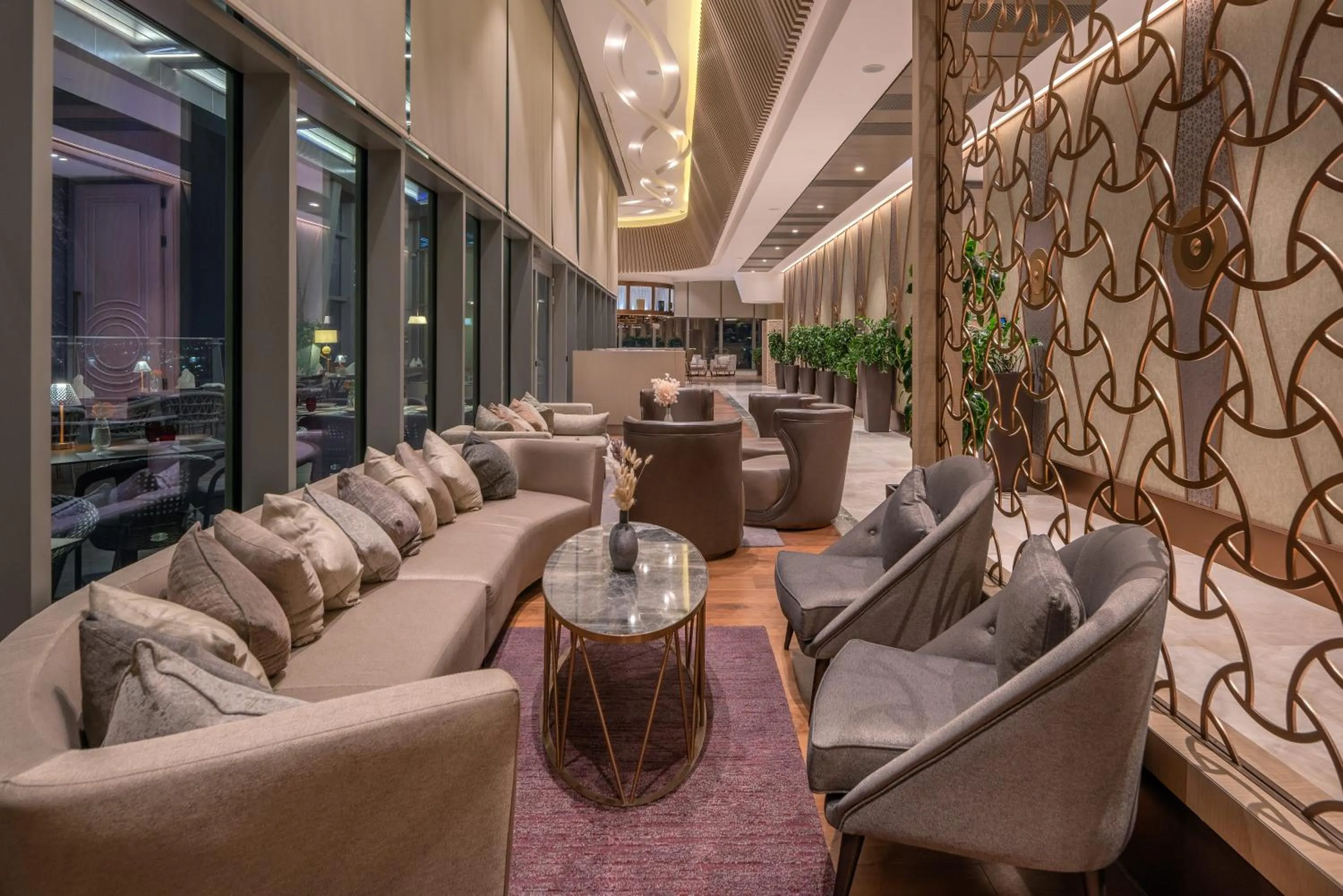 Restaurant/places to eat in Hilton Tashkent City