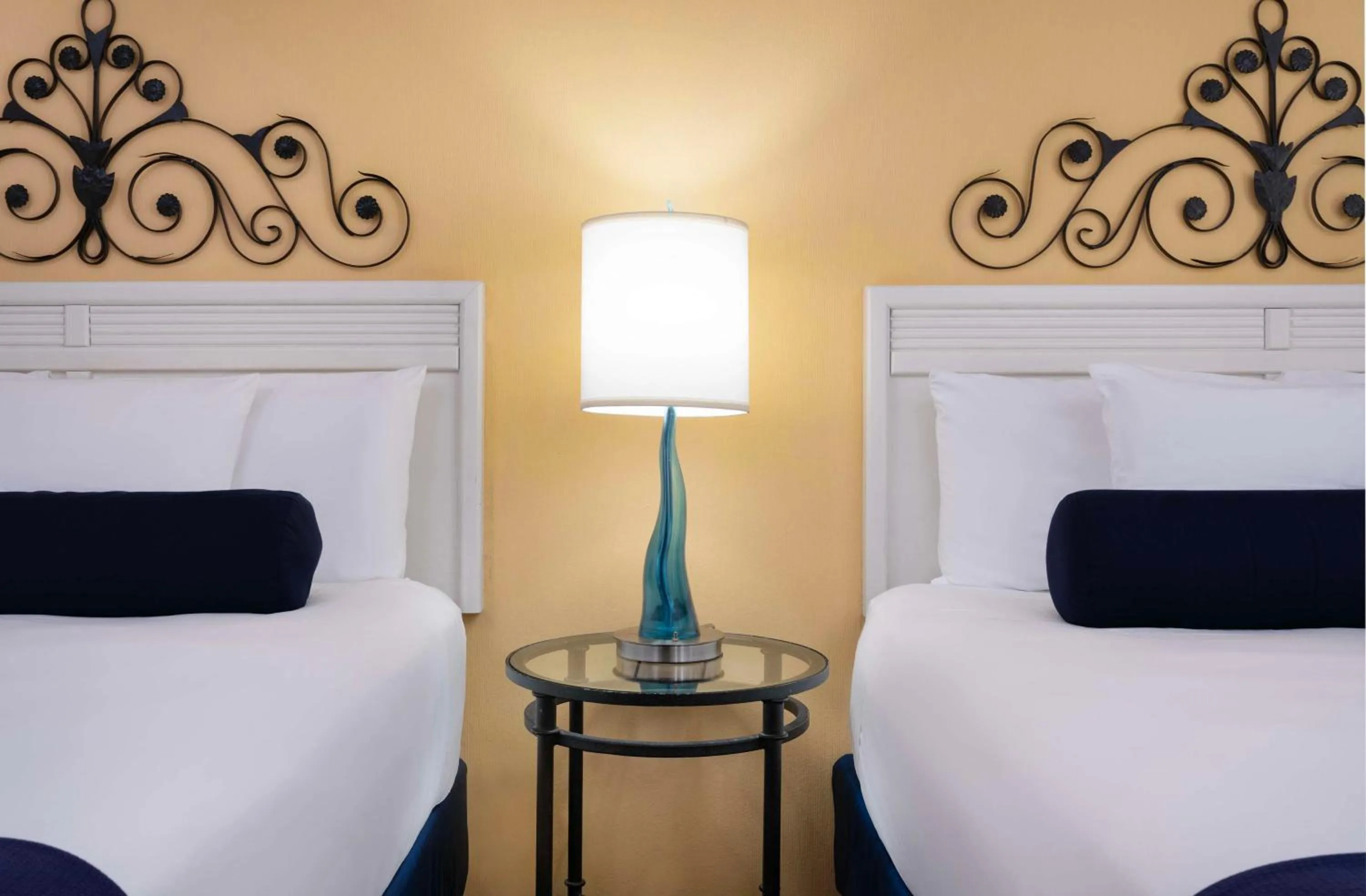 Bedroom, Bed in Hotel Zico, BW Signature Collection