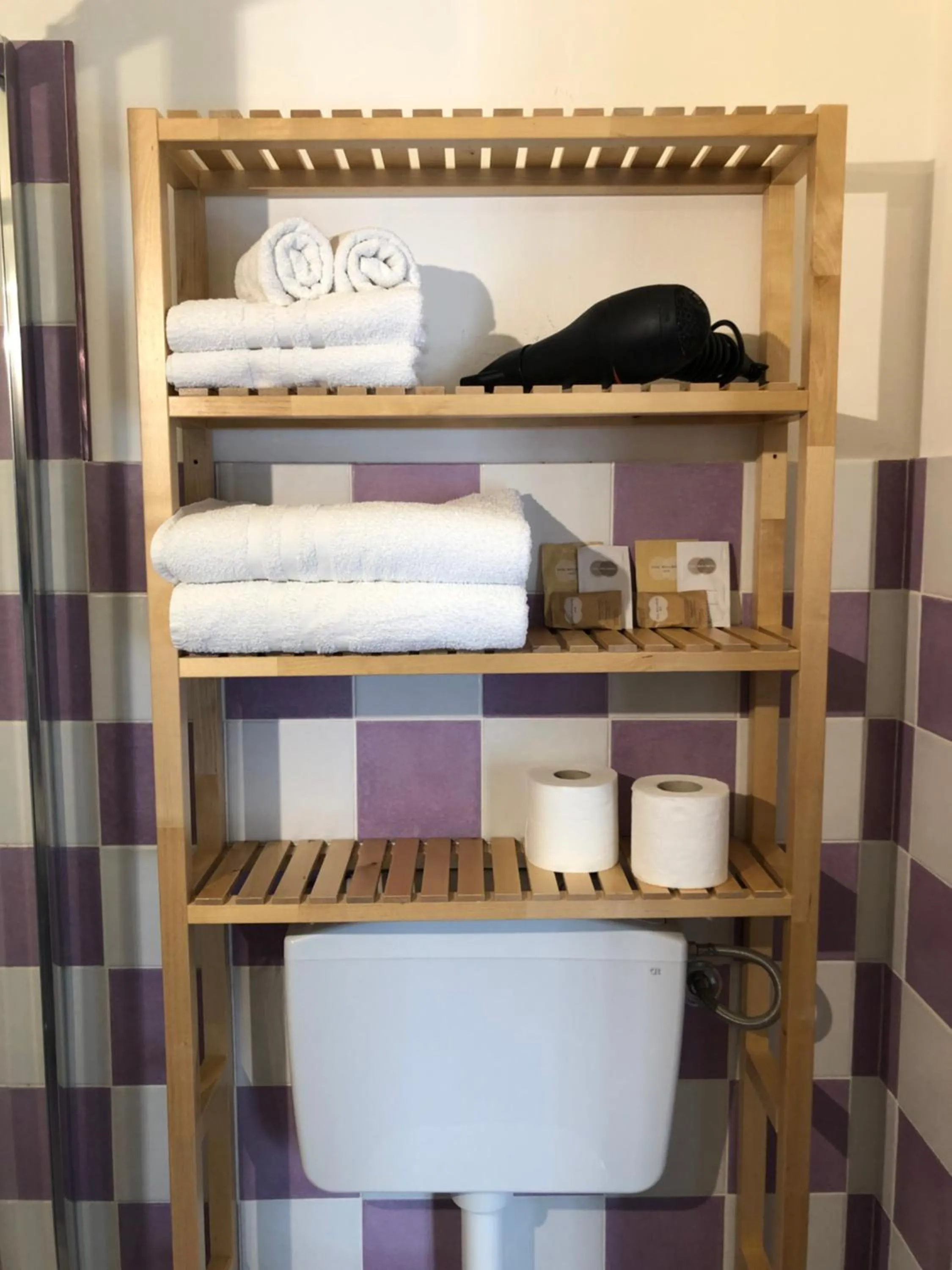 Bathroom in Cosmopolitan Palermo