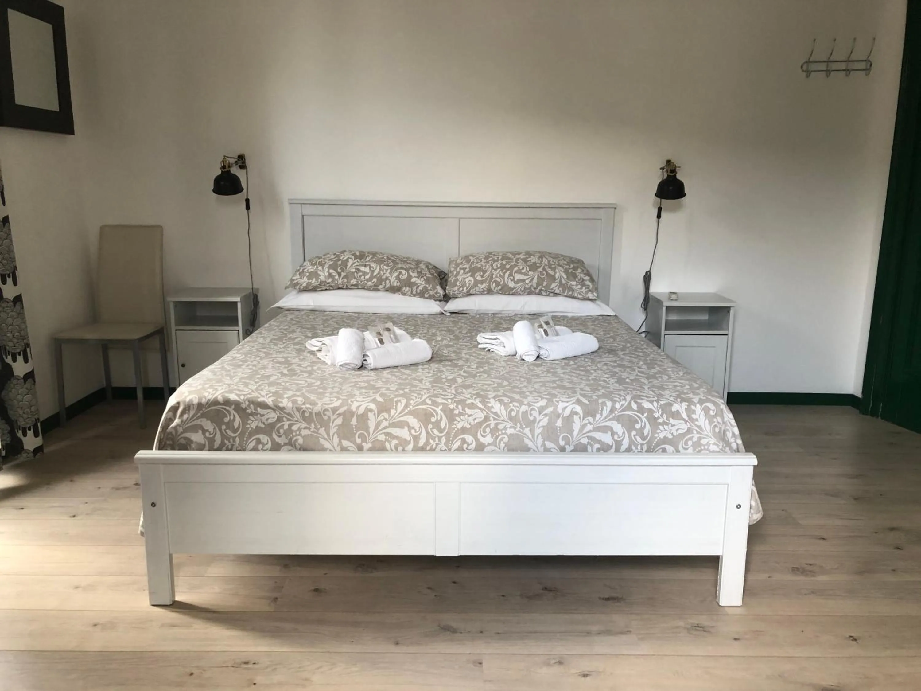 Bed in Cosmopolitan Palermo