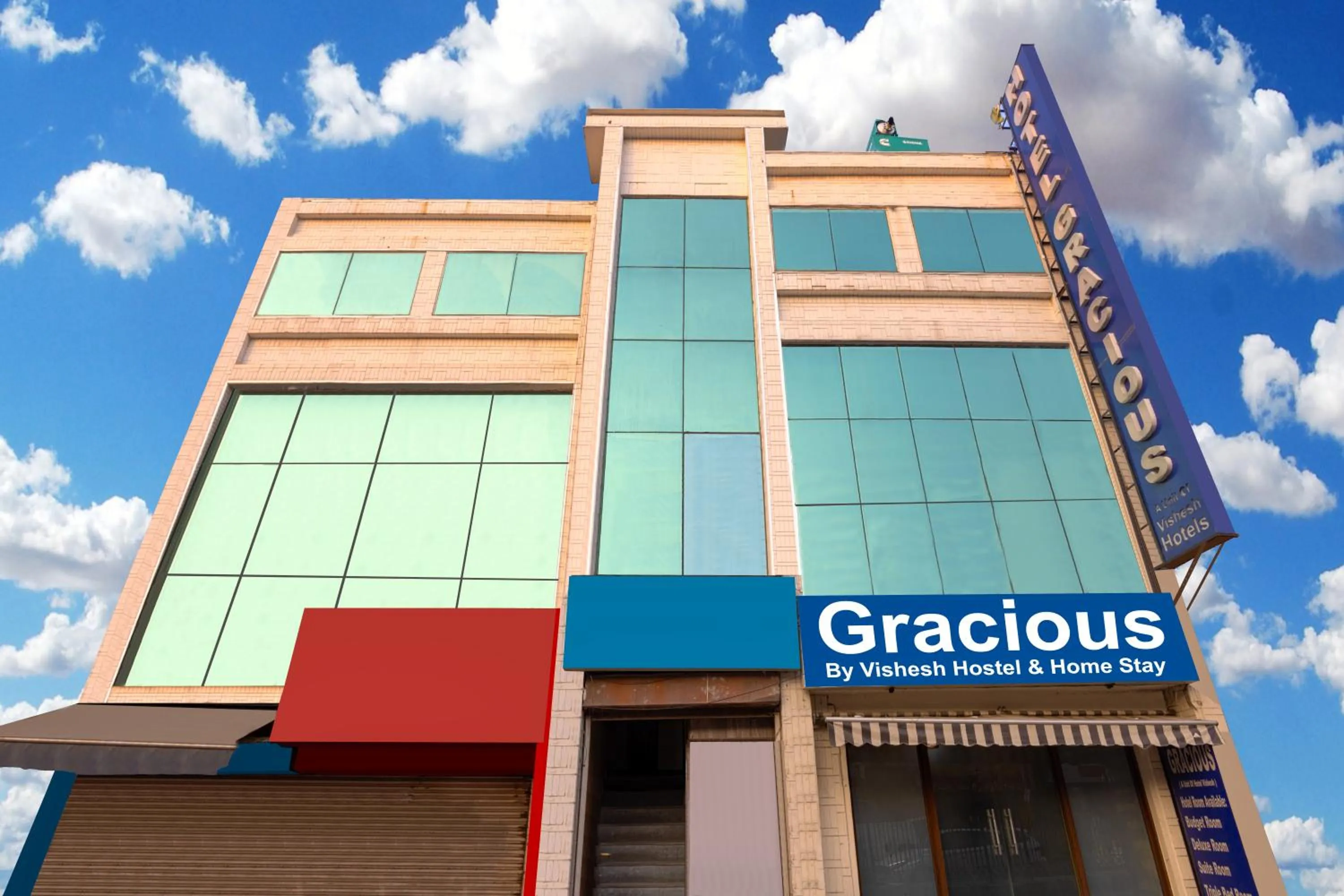 Property building in Gracious by Vishesh Hotels & Home Stay