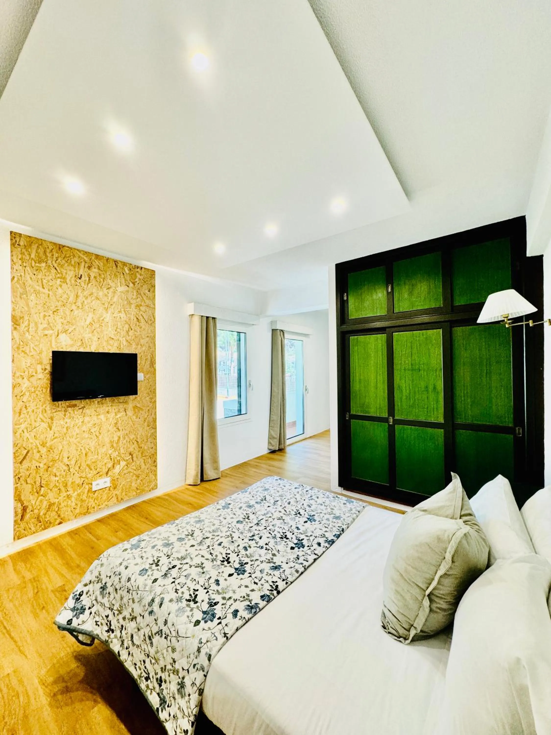 Bed in VALE MAR Guest