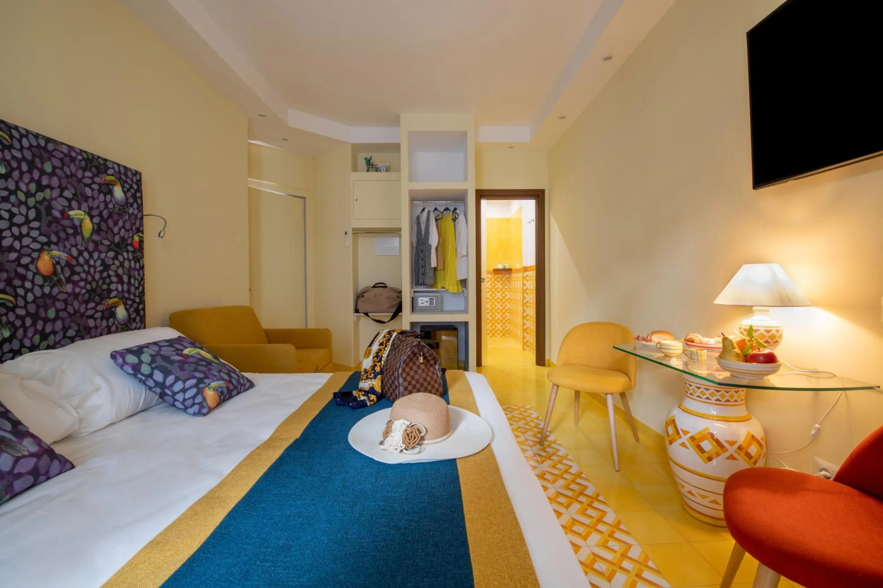 Bedroom, Bed in Aquae Romanae Piazza Lauro