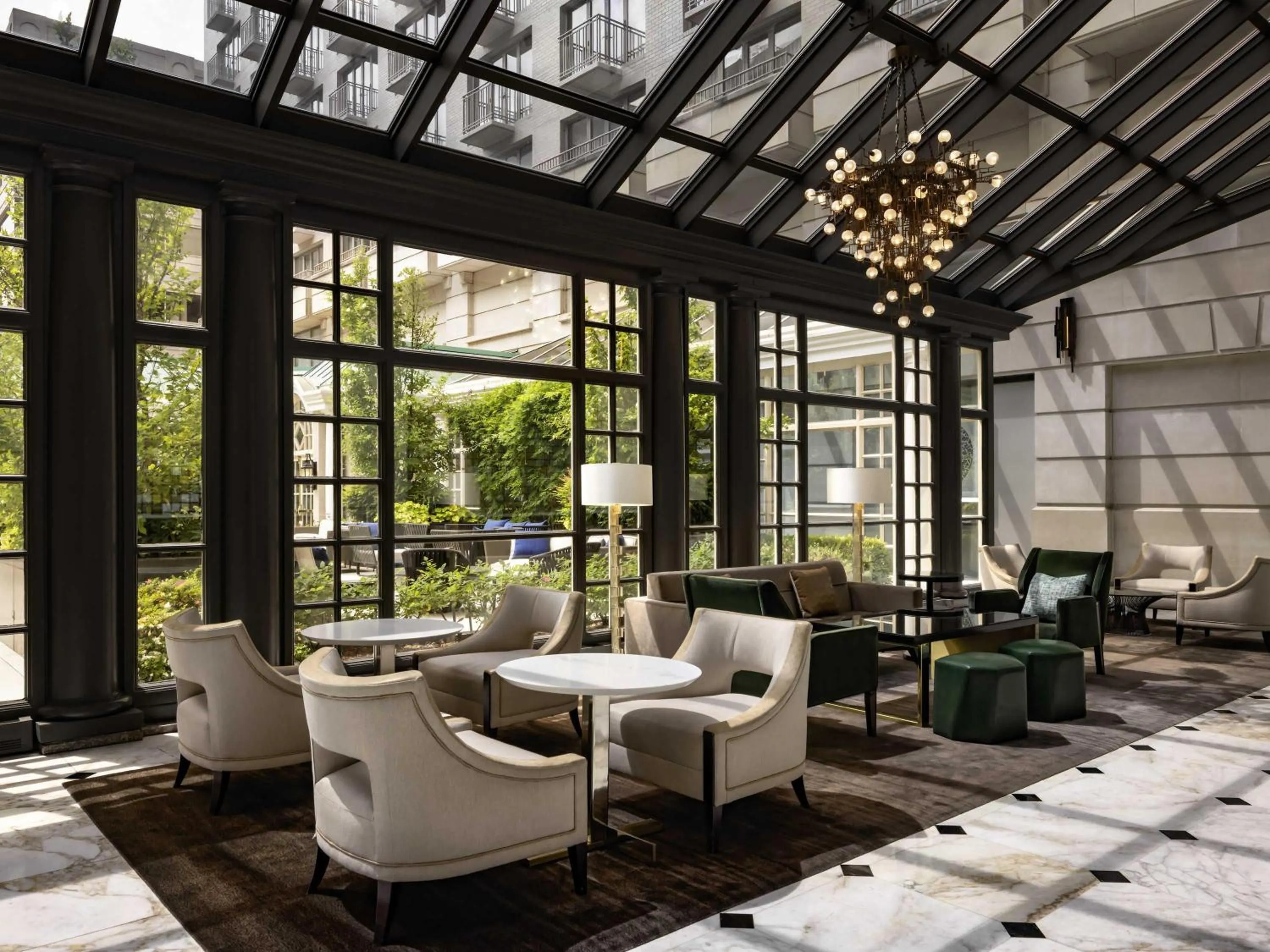 Lounge or bar in The Fairmont Washington DC