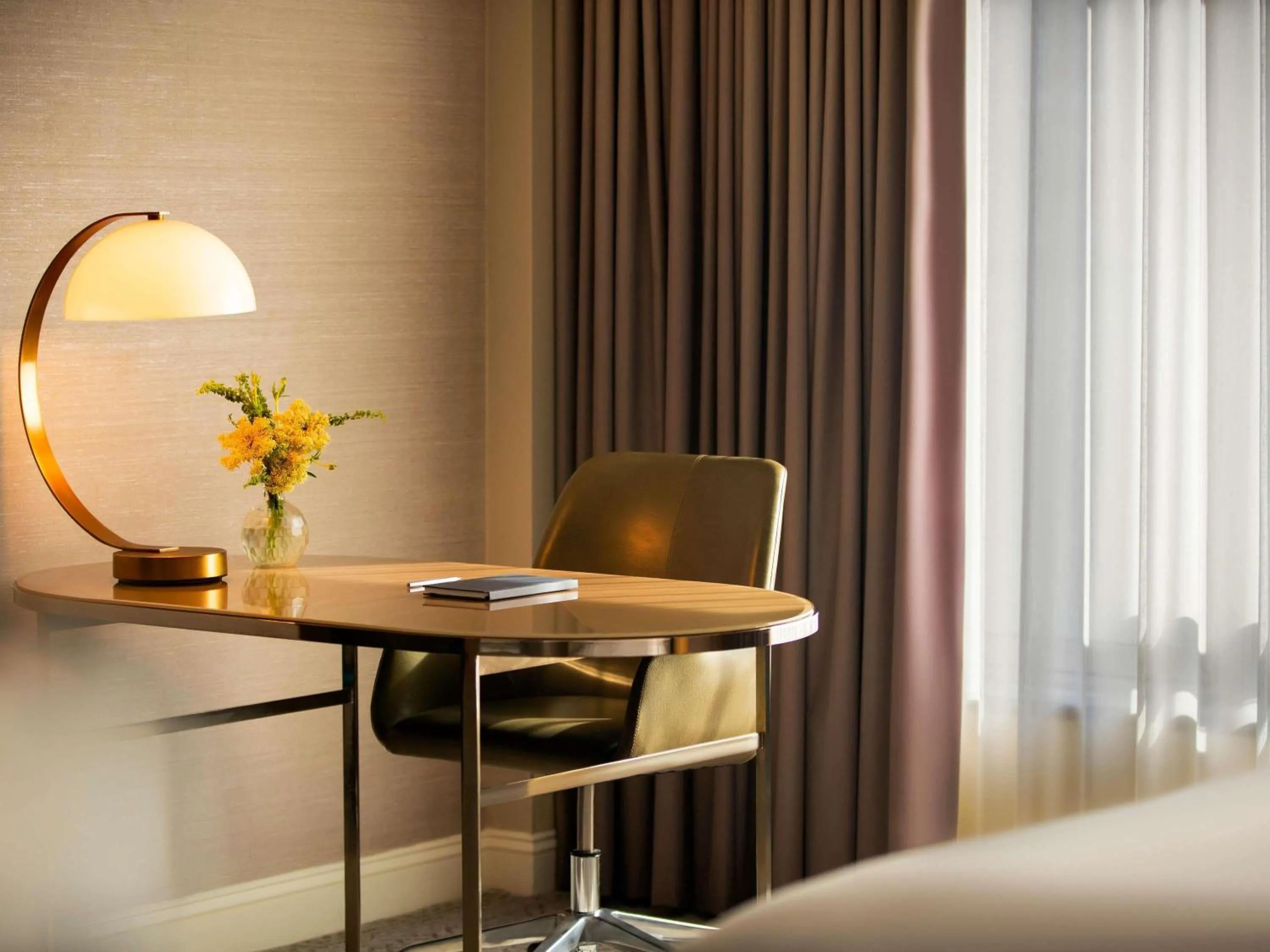 Bedroom, Bed in The Fairmont Washington DC