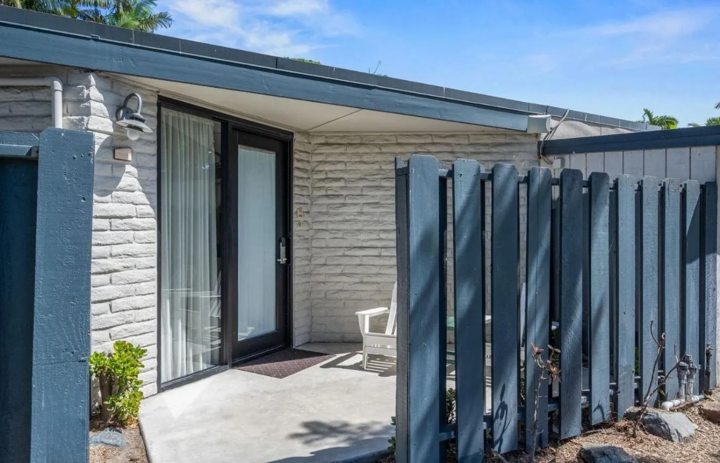 Patio in Paradise Point Resort & Spa