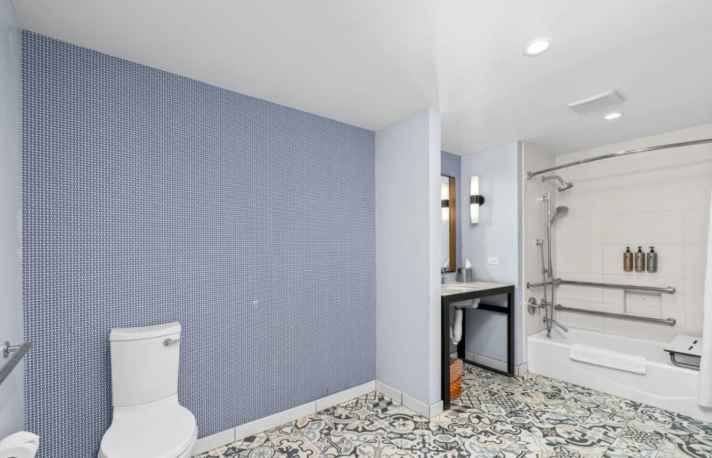 Bathroom in Paradise Point Resort & Spa