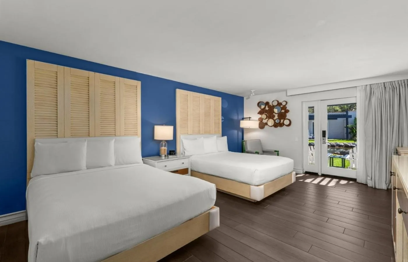 Photo of the whole room, Bed in Paradise Point Resort & Spa