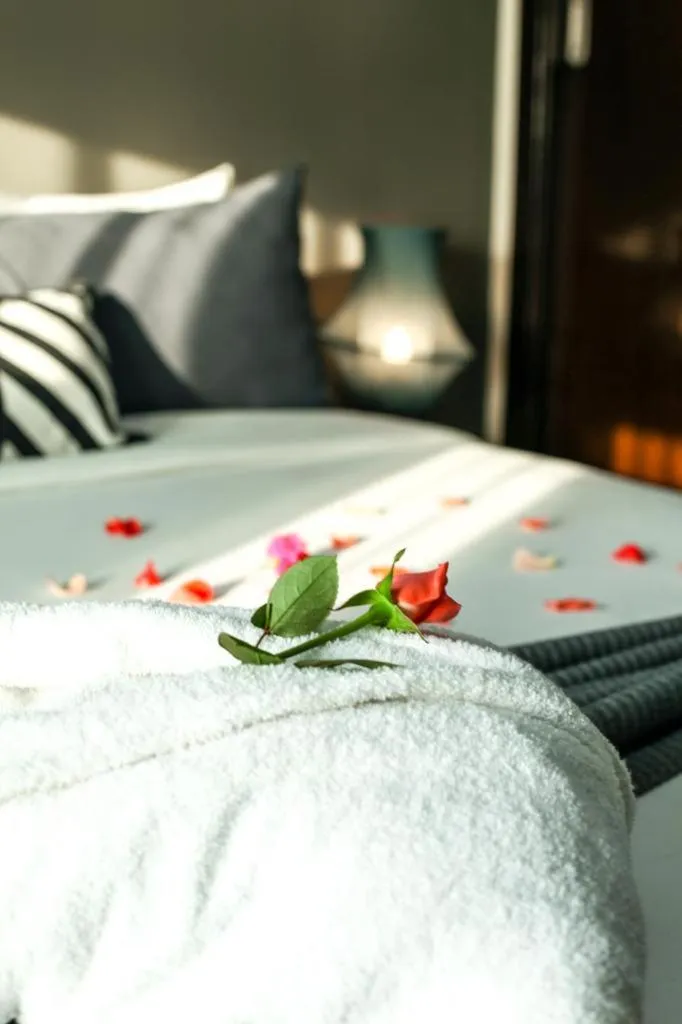 Bed in KENZ MEHDIA Hôtel Ressort