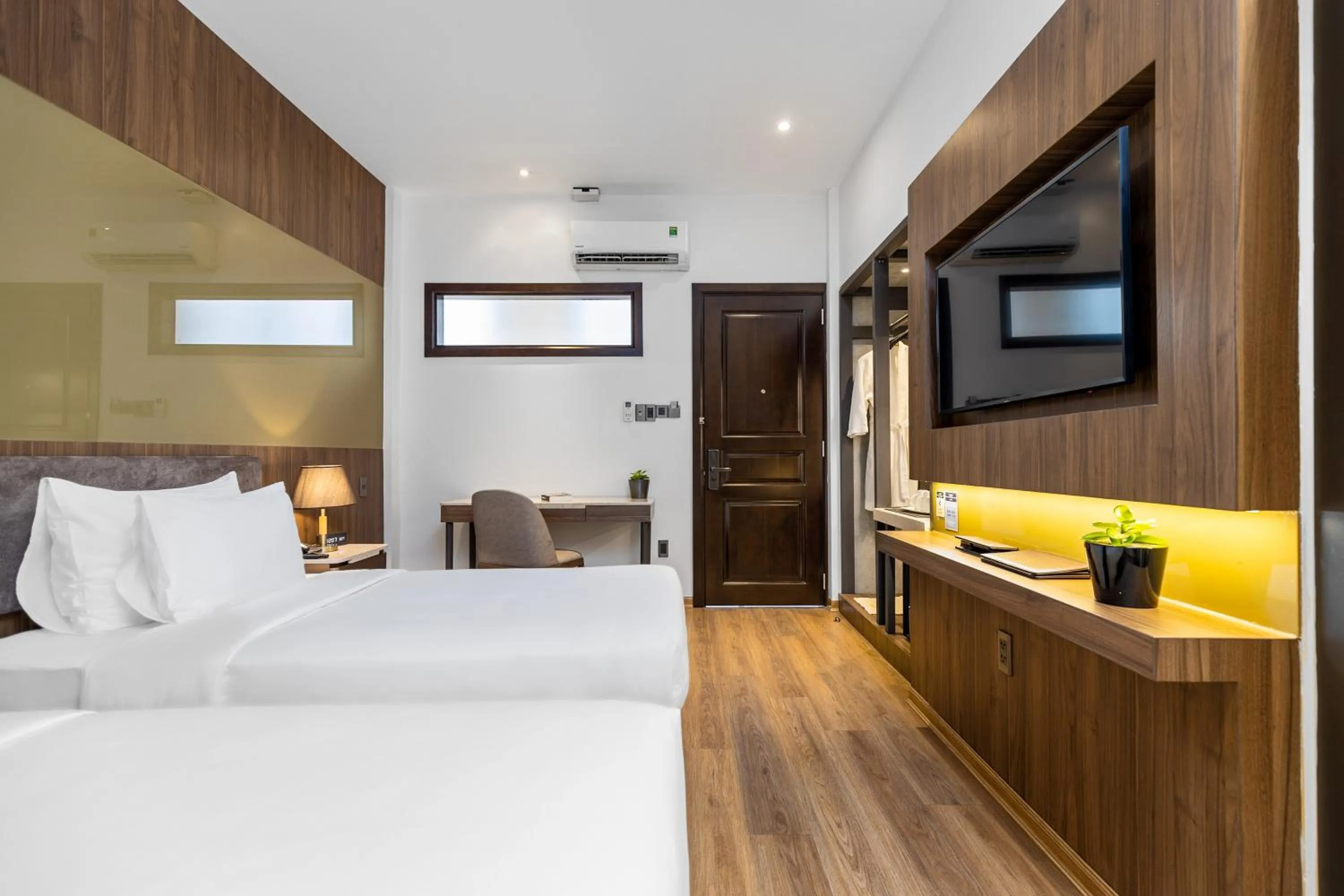 Lobby or reception, Bed in Hadiva Boutique Hotel