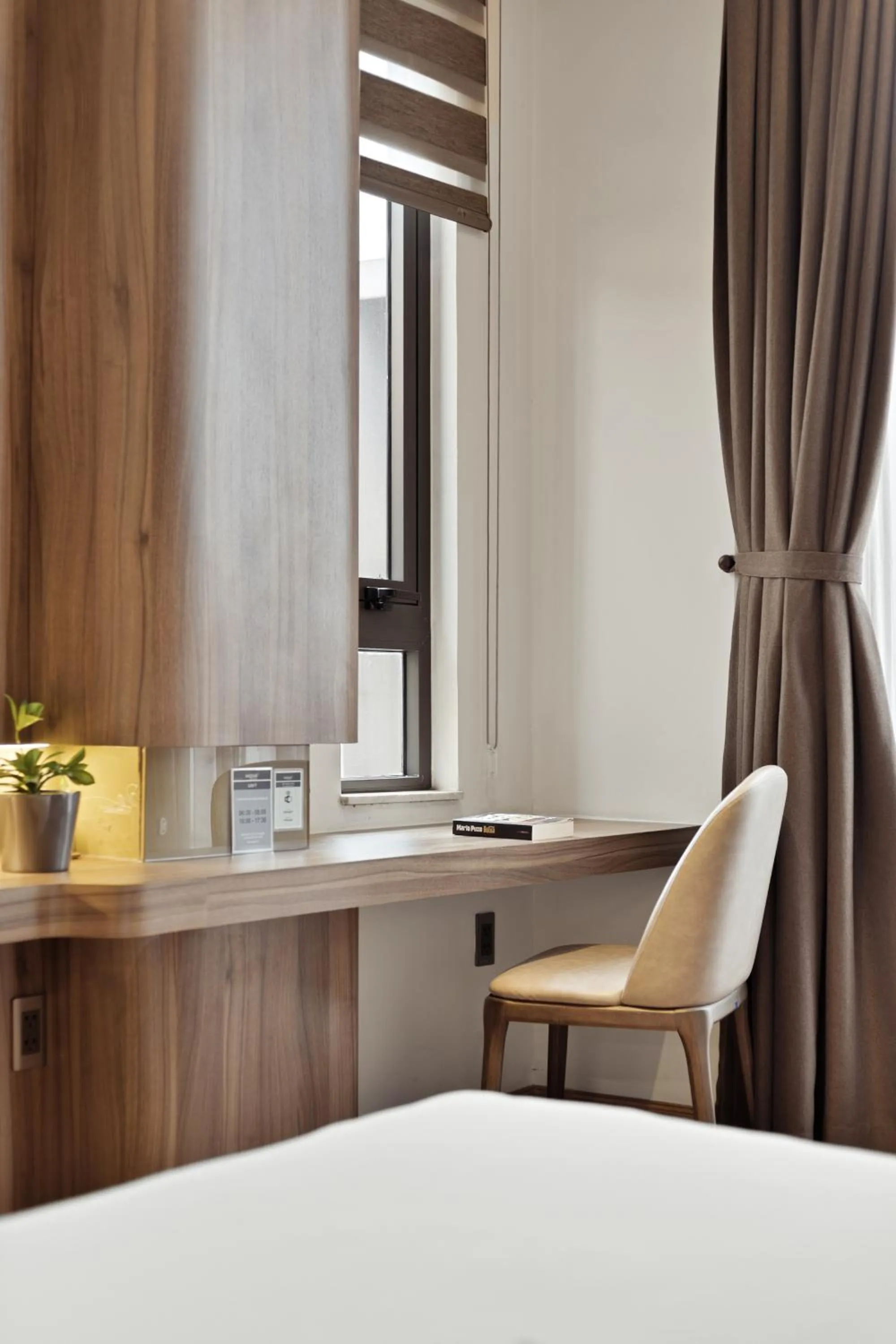 View (from property/room), Bed in Hadiva Boutique Hotel