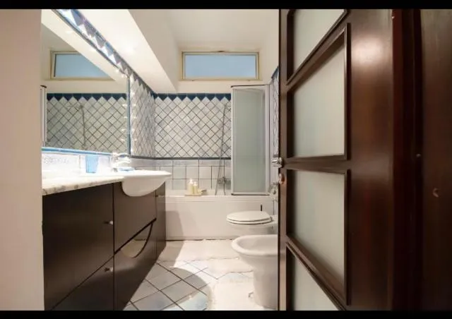 Bathroom in B&B Residenza MALATERRA