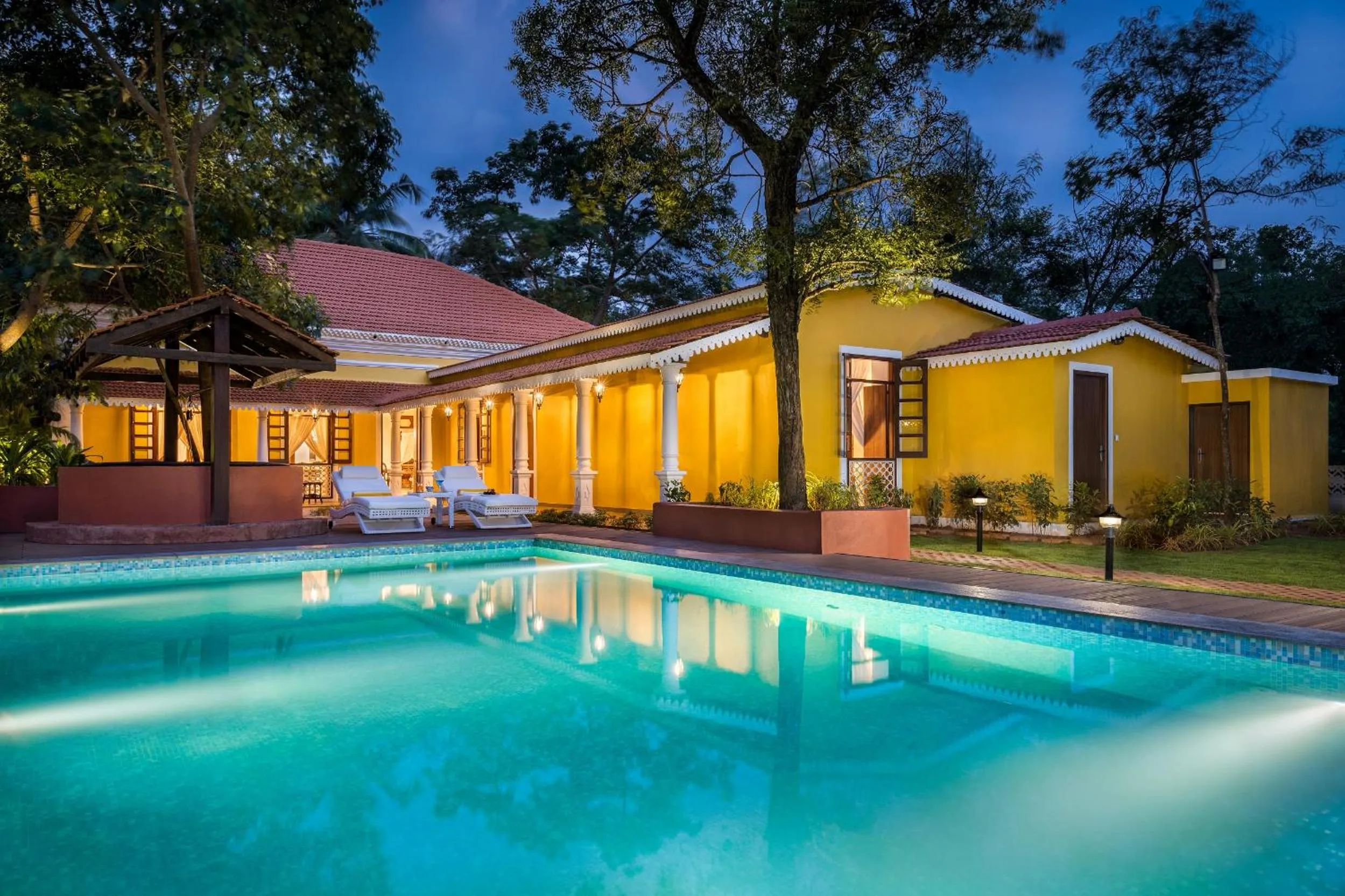 Swimming pool in amã Stays & Trails, Cardozo House