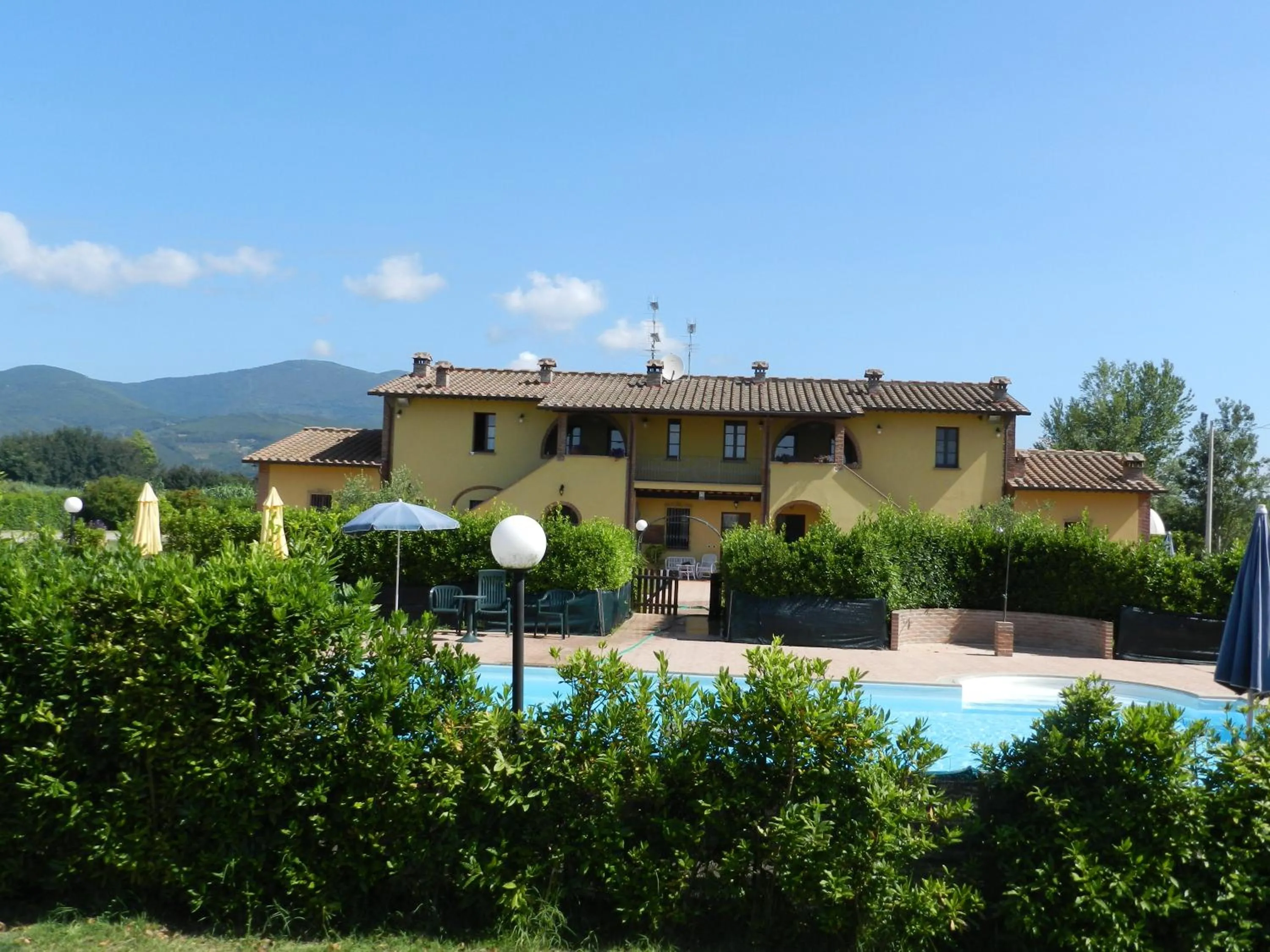 Property building in il Chiassetto Agriturismo No Kids