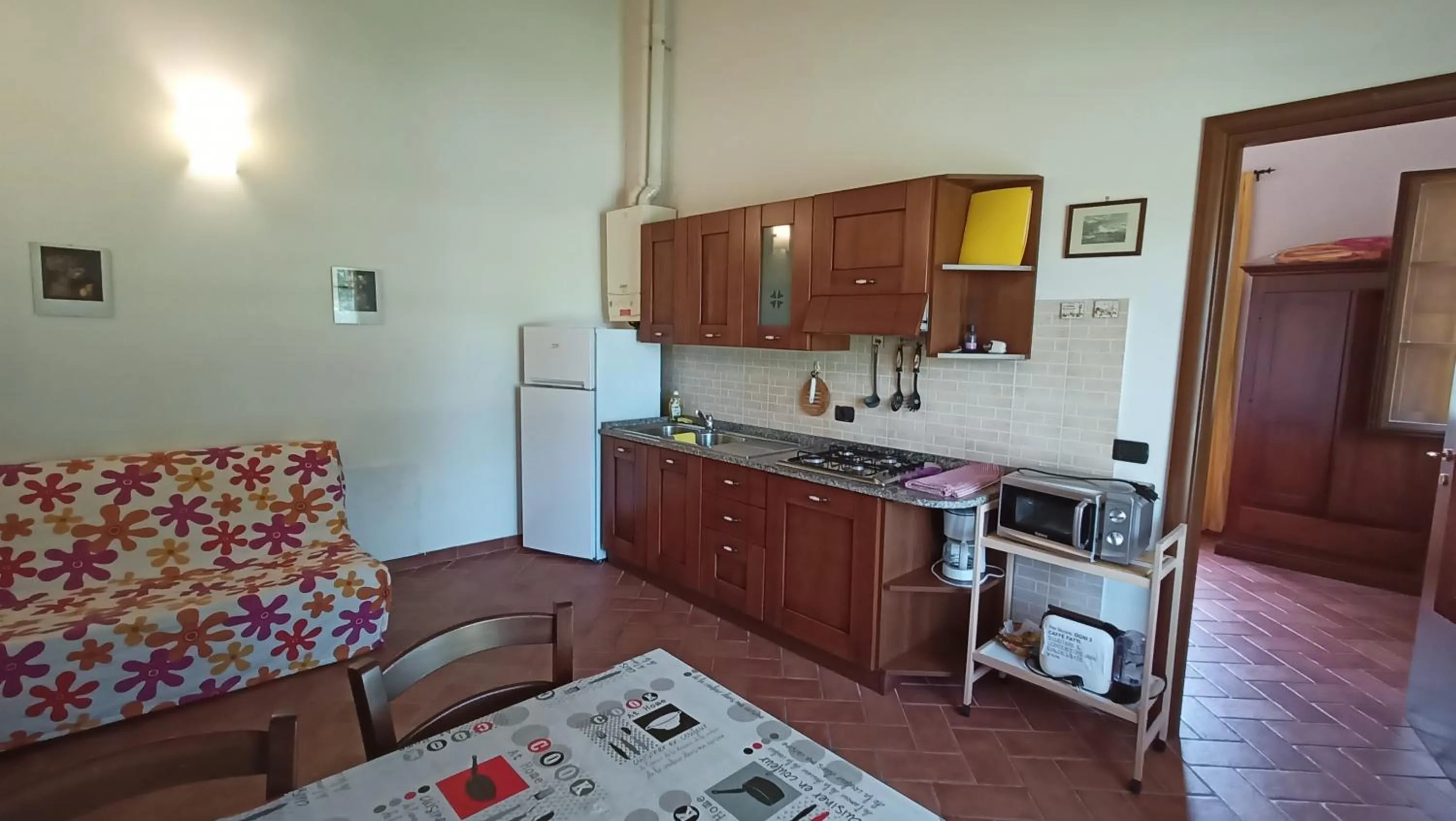Coffee/tea facilities in il Chiassetto Agriturismo No Kids